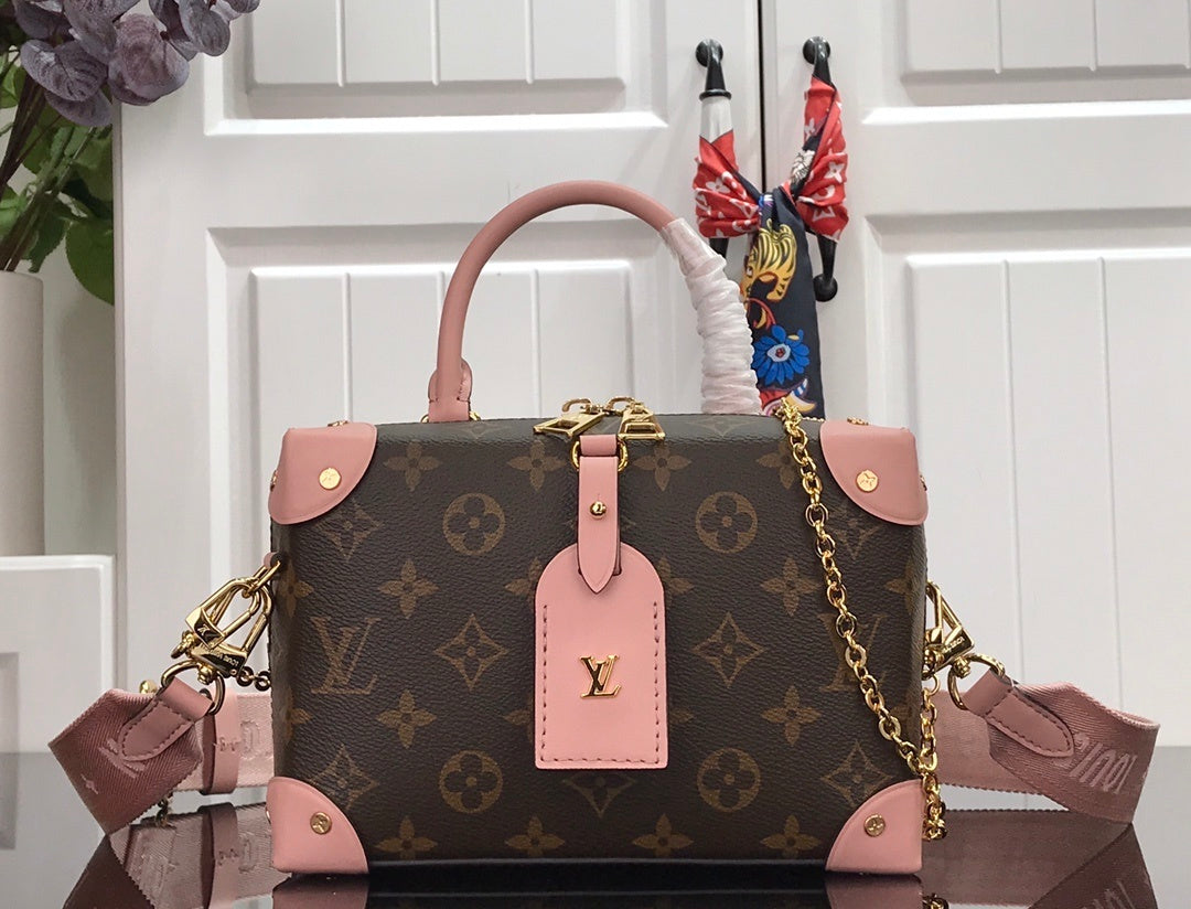new-luxury-designer-bags-nm21839