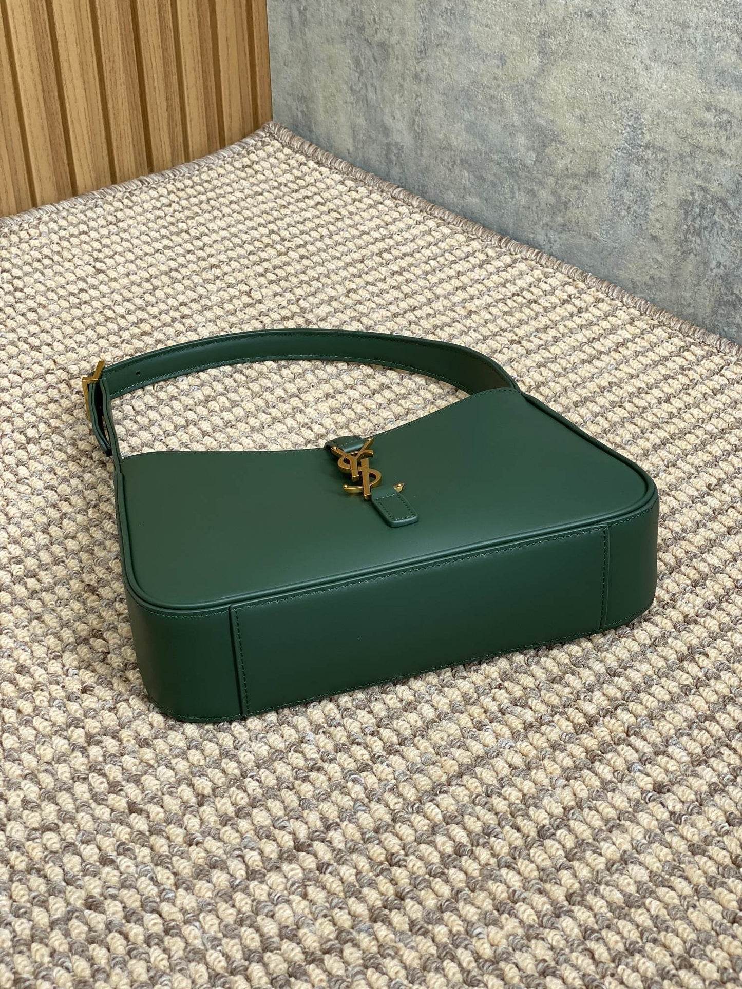 Dragons Bags - DESIGNER BAGS FOR WOMEN - AFFORDABLE LUXURY BAGS - 5920
