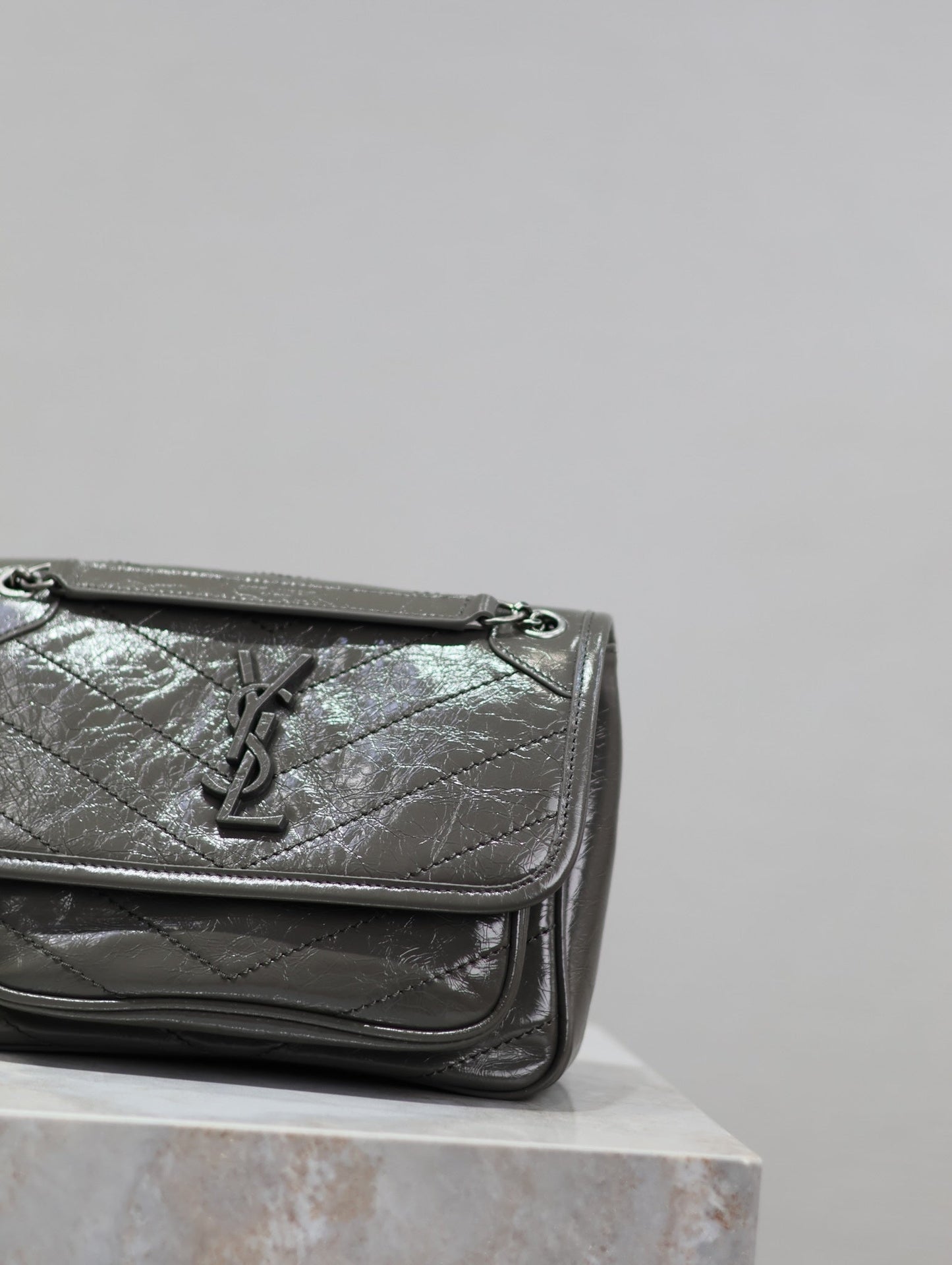 Dragons Bags - High-Quality Designer Products for You - AFFORDABLE LUXURY BAGS - 5991