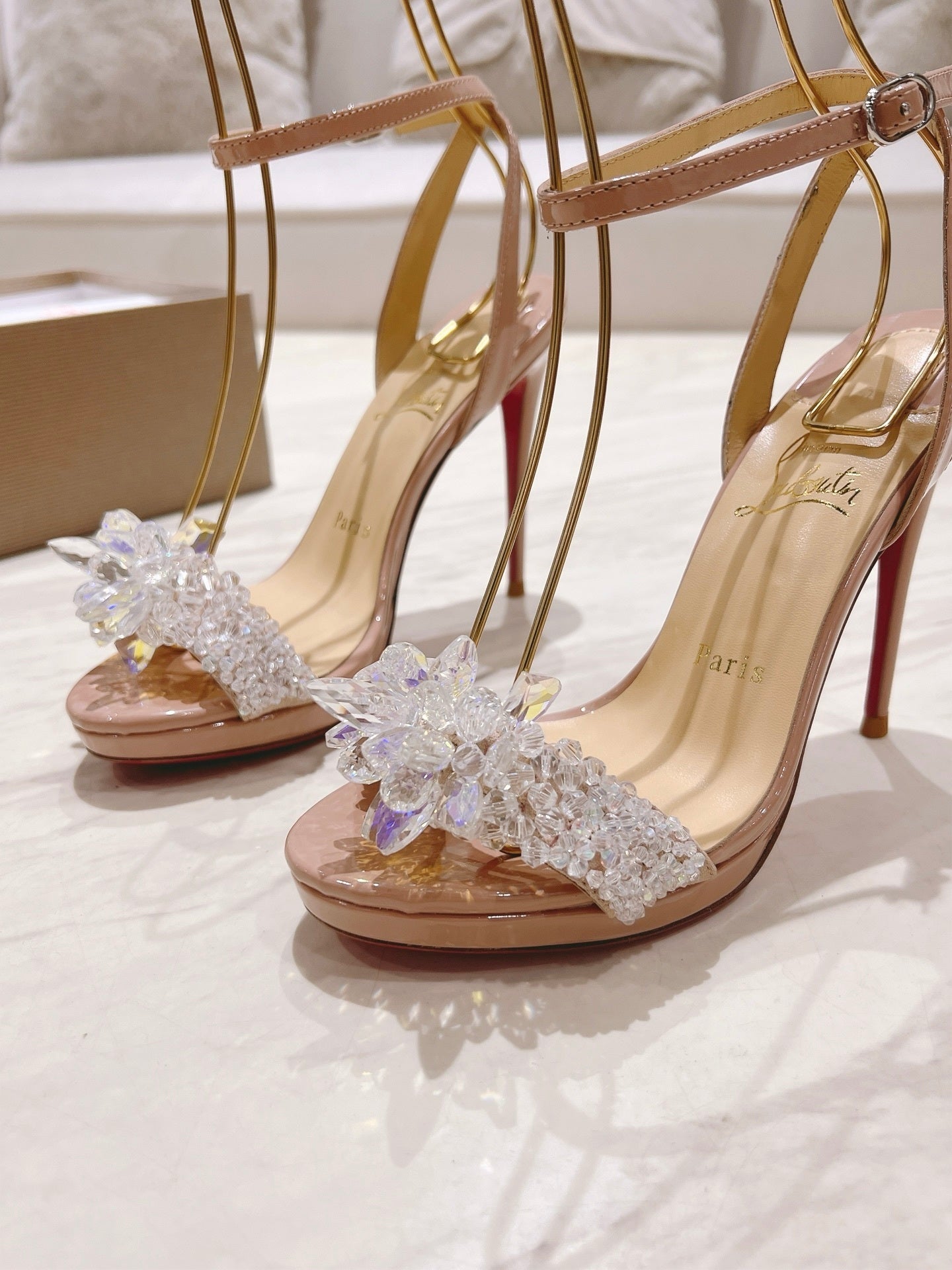 Dragons Bags - Best High-End Brands in One Place - AFFORDABLE LUXURY HEELS - 8225