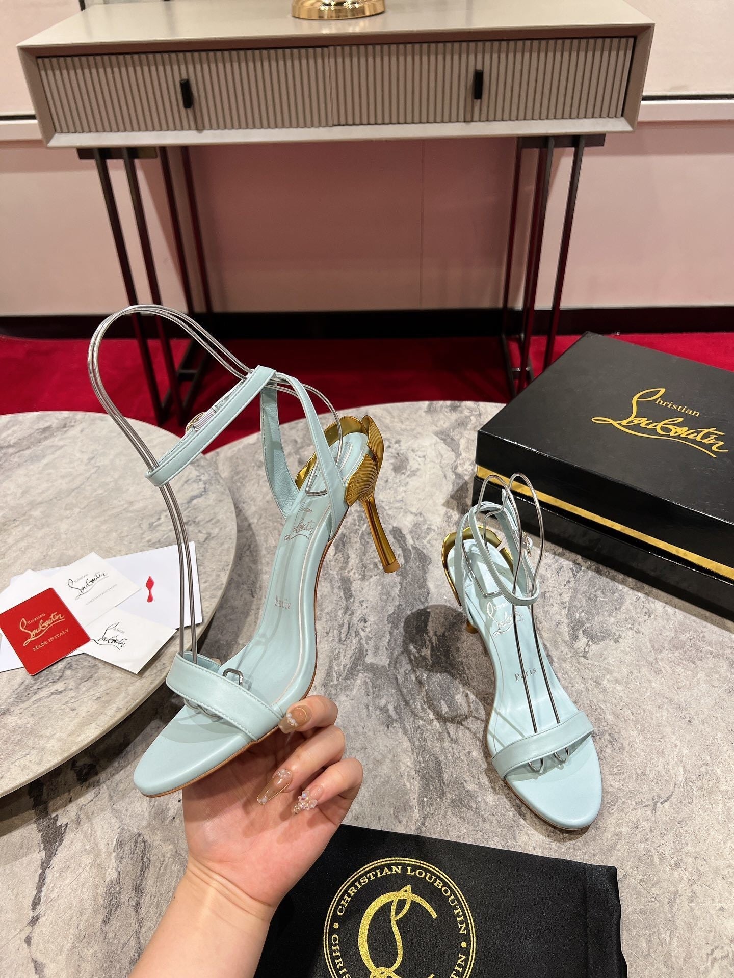 Dragons Bags - Premium Luxury Goods and Accessories - AFFORDABLE LUXURY HEELS - 8098