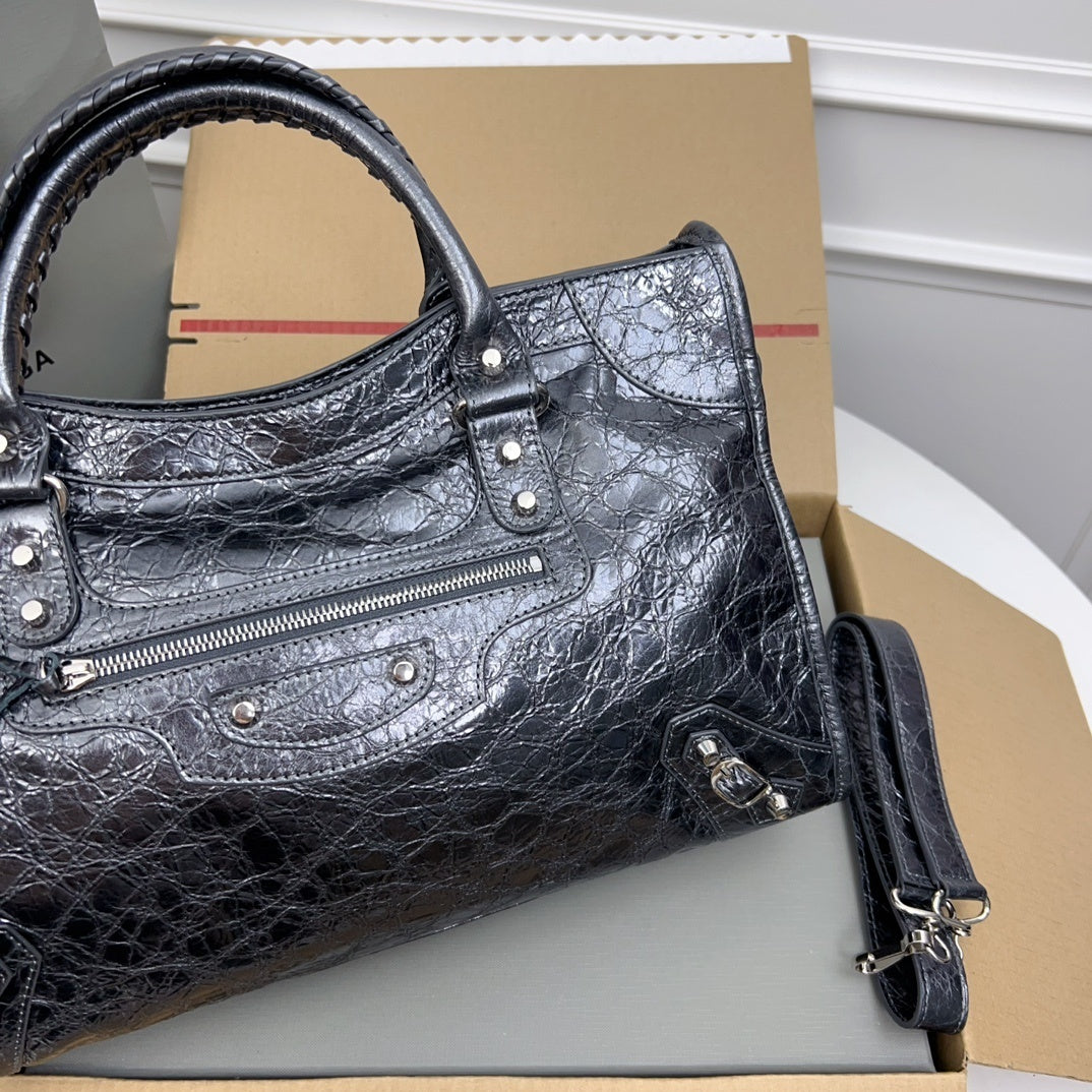 new-designer-premium-bags-nm24016