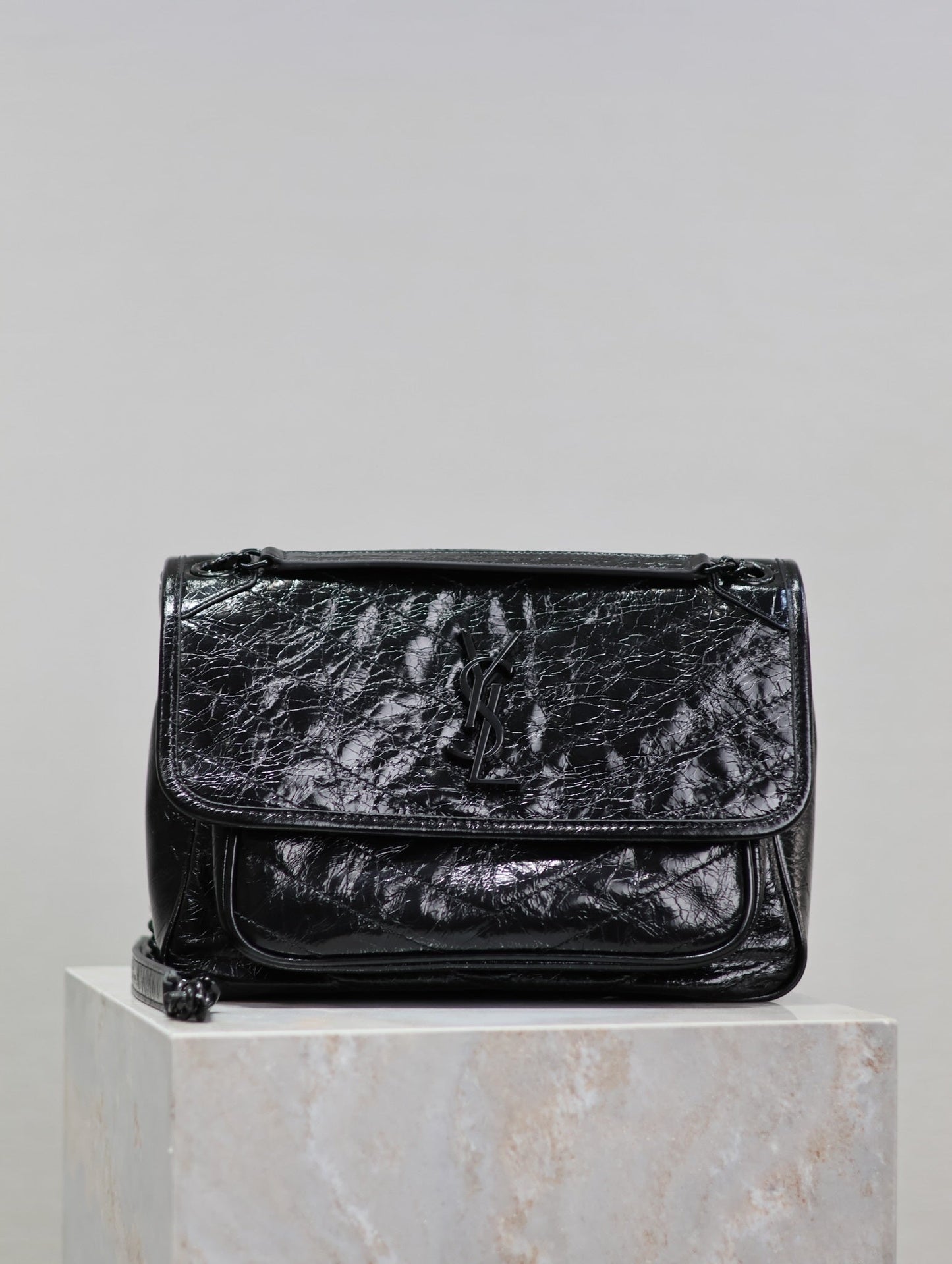 Dragons Bags - High-Quality Designer Products for You - AFFORDABLE LUXURY BAGS - 5979