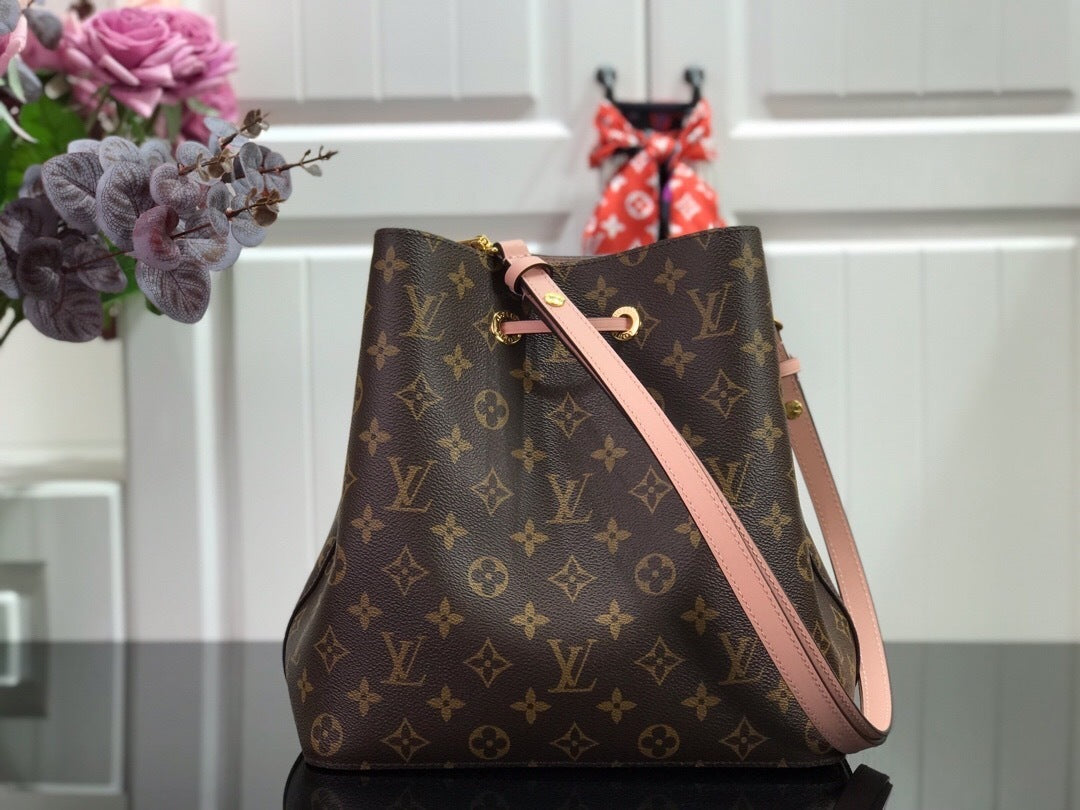 new-luxury-designer-bags-nm22079