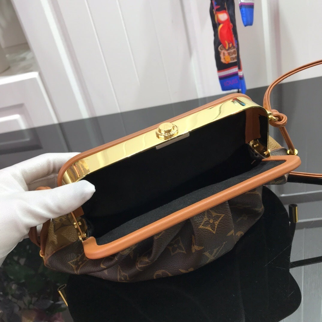 Dragons Bags - Best High-End Brands in One Place - AFFORDABLE LUXURY BAGS - 4233