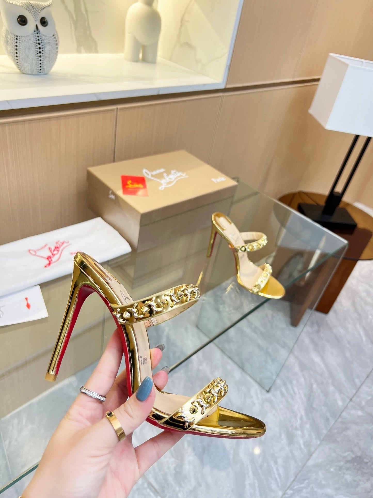 Dragons Bags - Premium Luxury Goods and Accessories - AFFORDABLE LUXURY HEELS - 8010