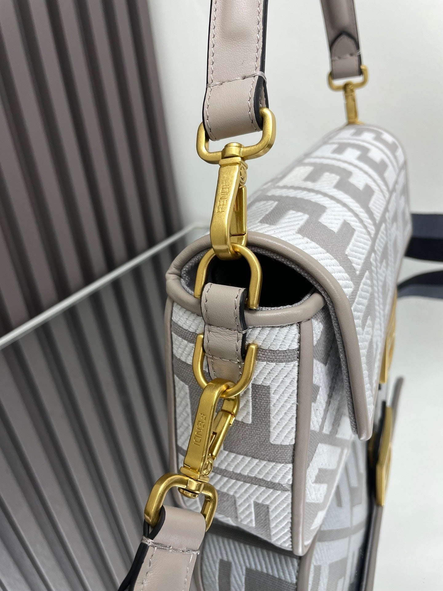 Dragons Bags - Best High-End Brands in One Place - AFFORDABLE LUXURY BAGS - 19284