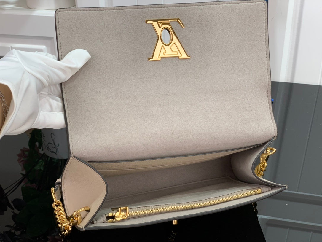new-designer-premium-bags-nm22016