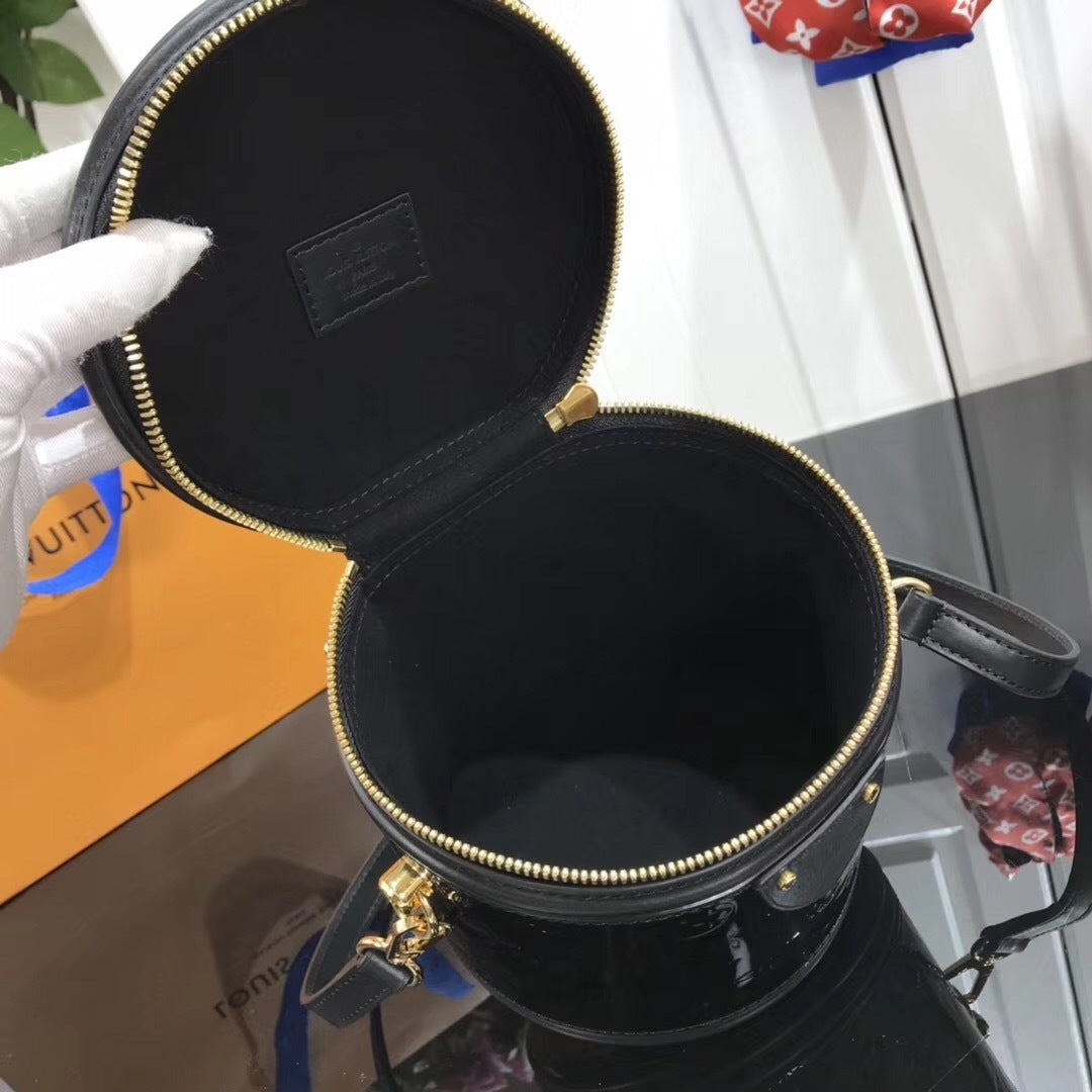 Dragons Bags - High-Quality Designer Products for You - AFFORDABLE LUXURY BAGS - 3911