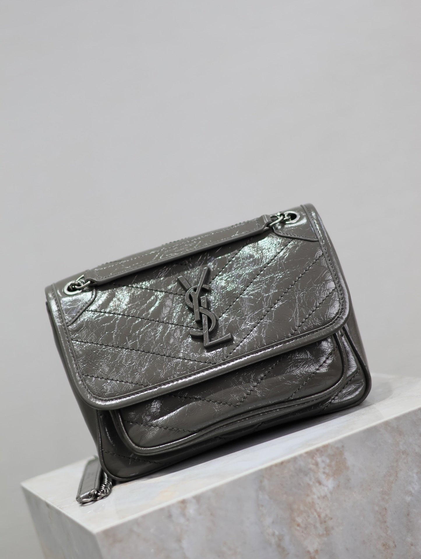 Dragons Bags - High-Quality Designer Products for You - AFFORDABLE LUXURY BAGS - 5991