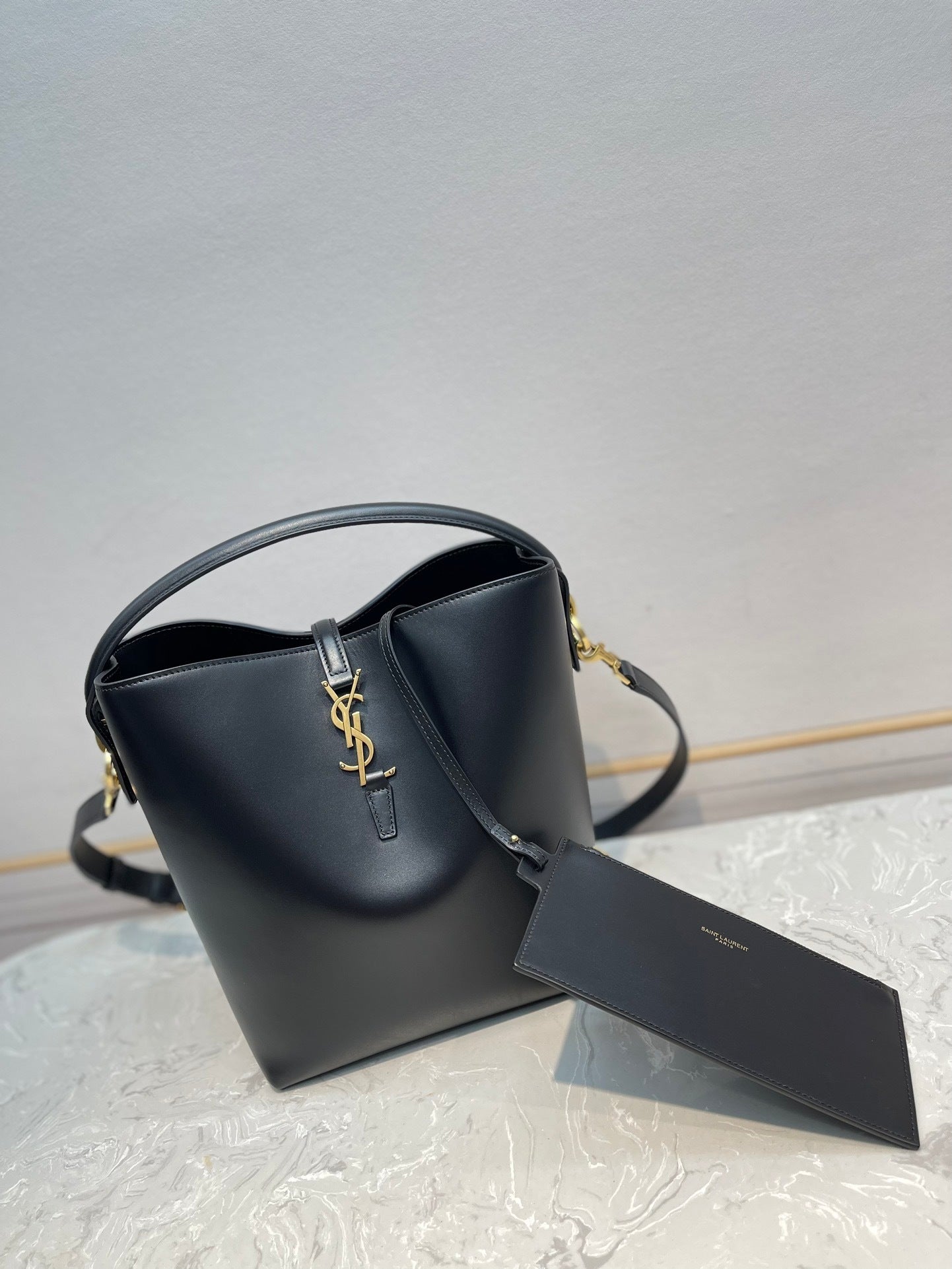 Dragons Bags - Best High-End Brands in One Place - AFFORDABLE LUXURY BAGS - 6025