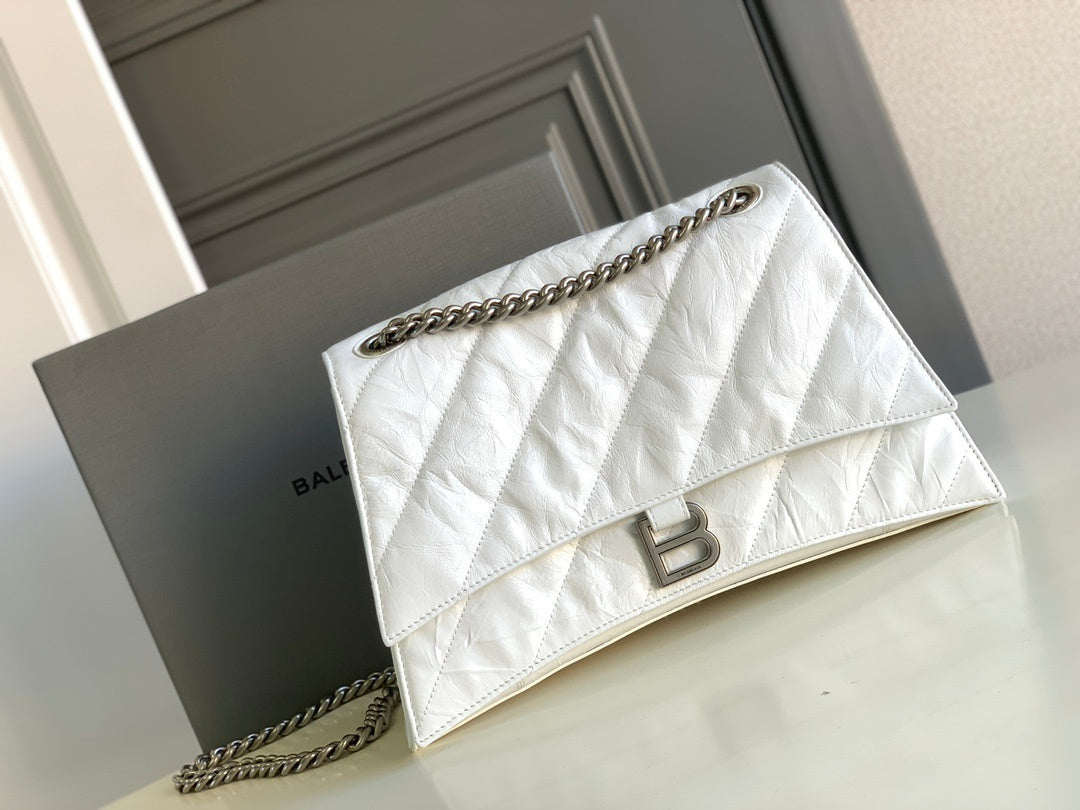 new-luxury-designer-bags-nm24193