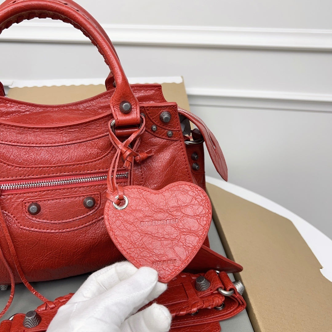 new-designer-premium-bags-nm24289