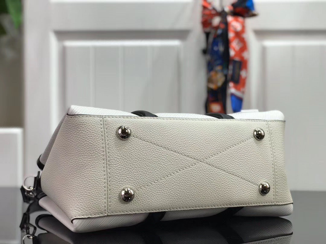 new-luxury-designer-bags-nm22015