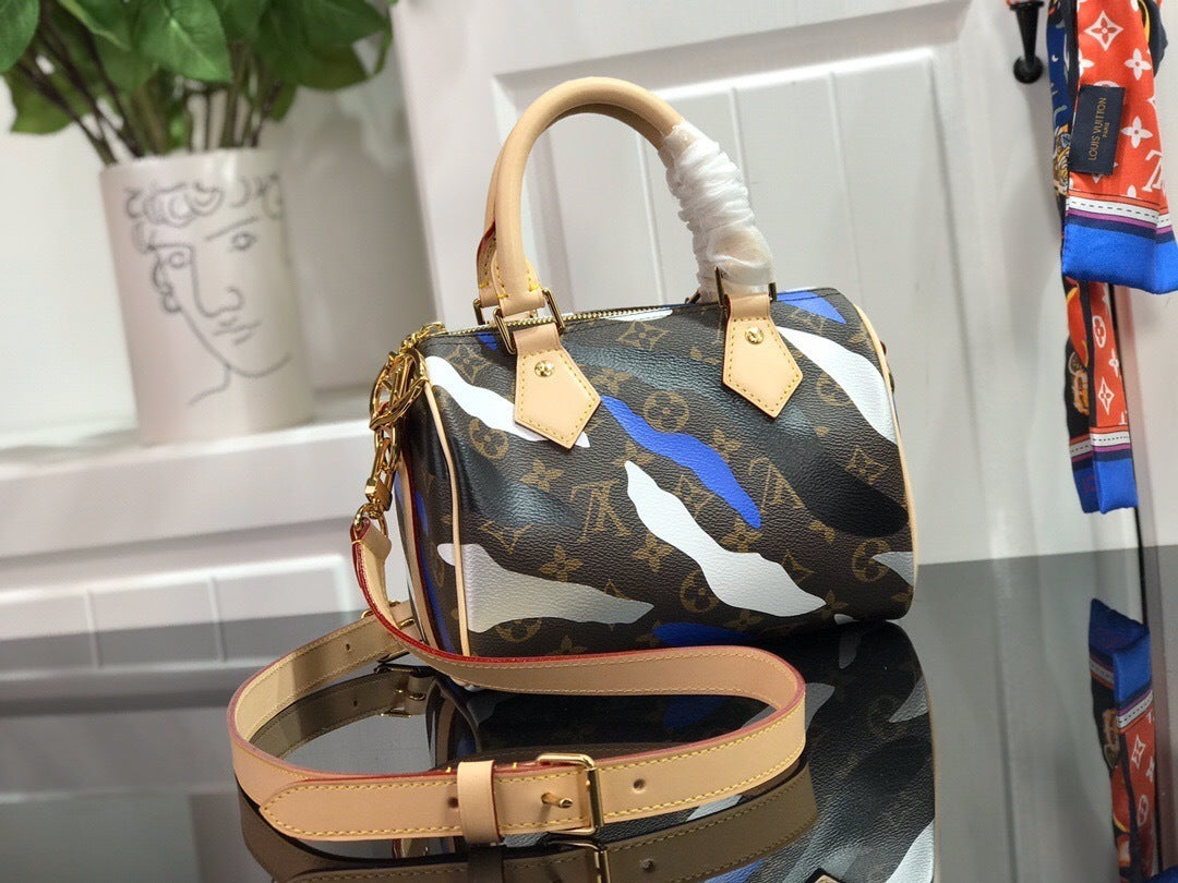 new-luxury-designer-bags-nm22010