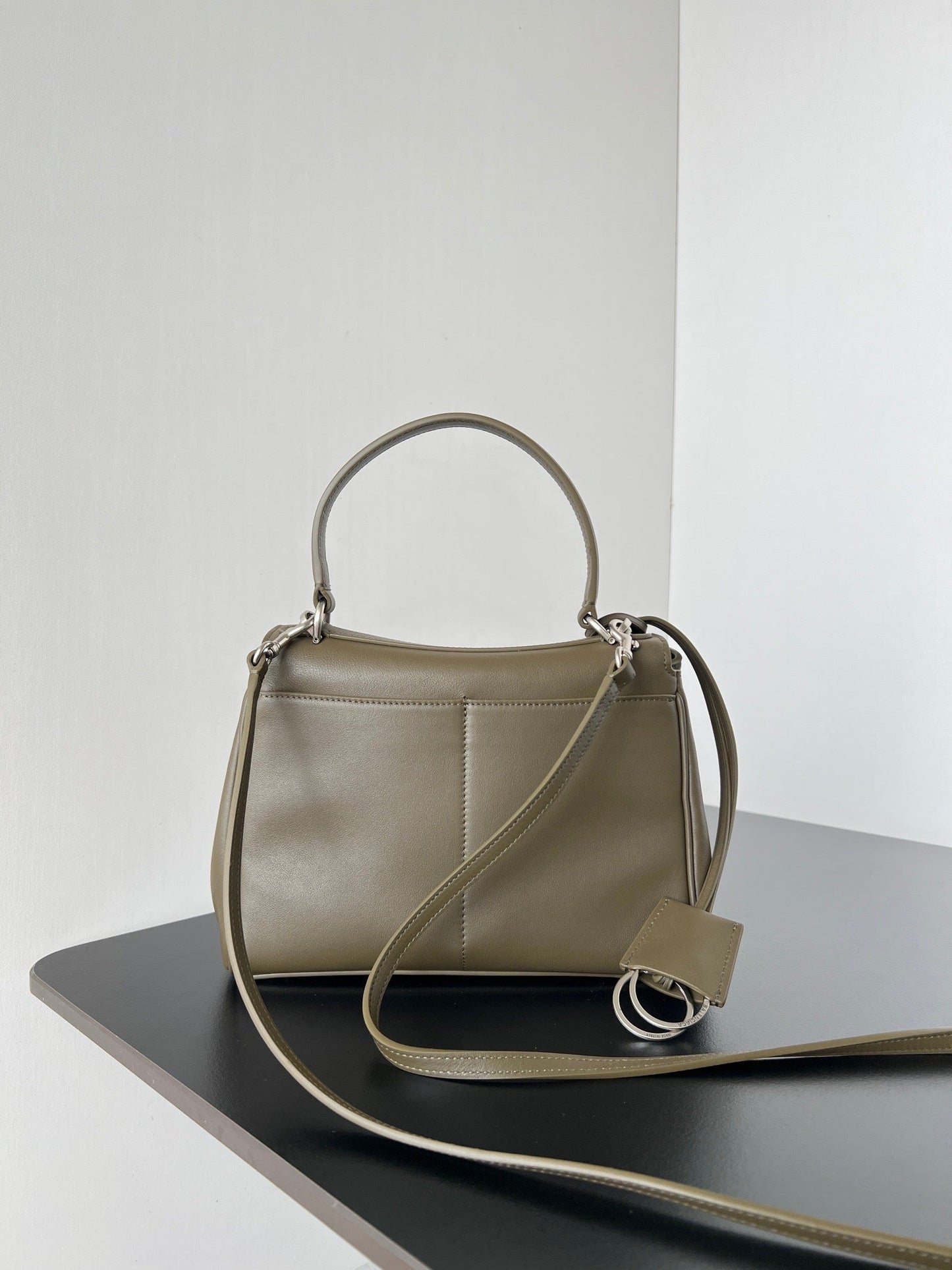 new-designer-premium-bags-nm25065