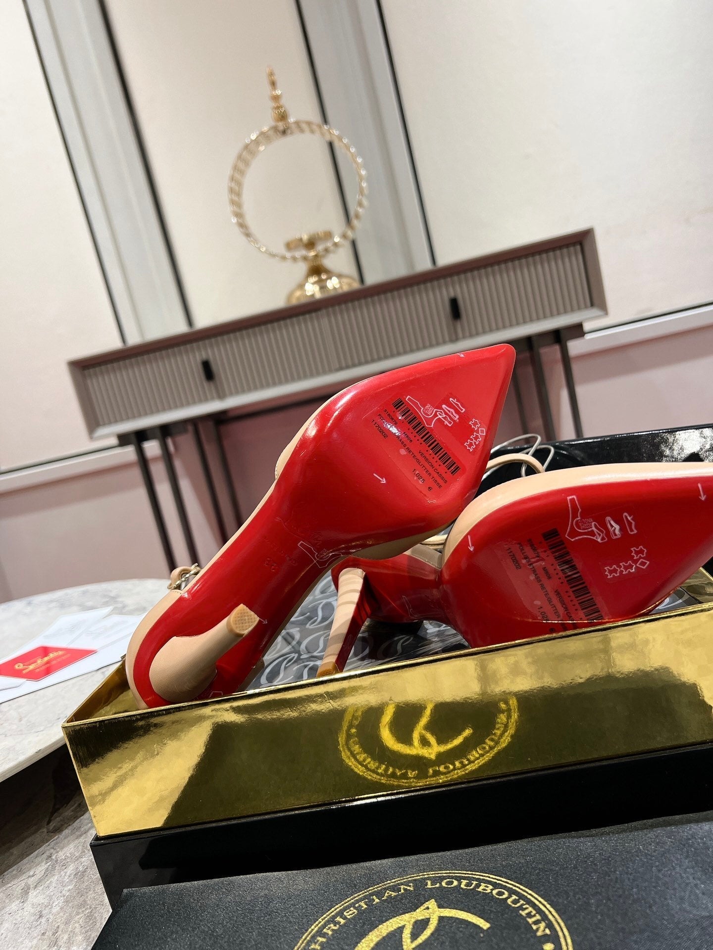 Dragons Bags - Best High-End Brands in One Place - AFFORDABLE LUXURY HEELS - 8085