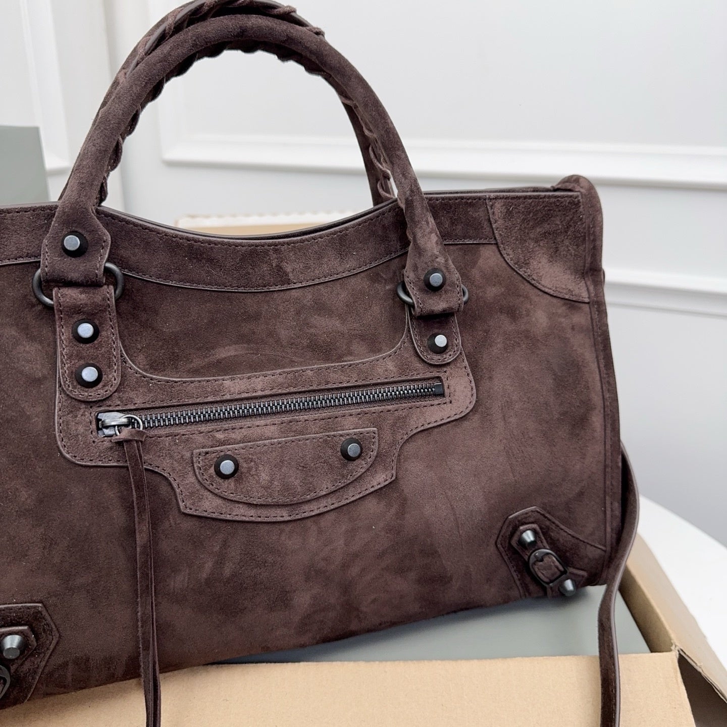 new-designer-premium-bags-nm24024
