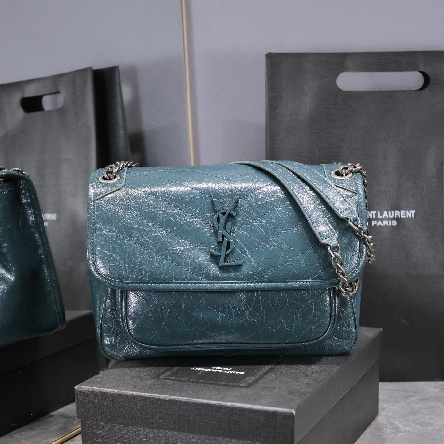 Dragons Bags - High-Quality Designer Products for You - AFFORDABLE LUXURY BAGS - 5927