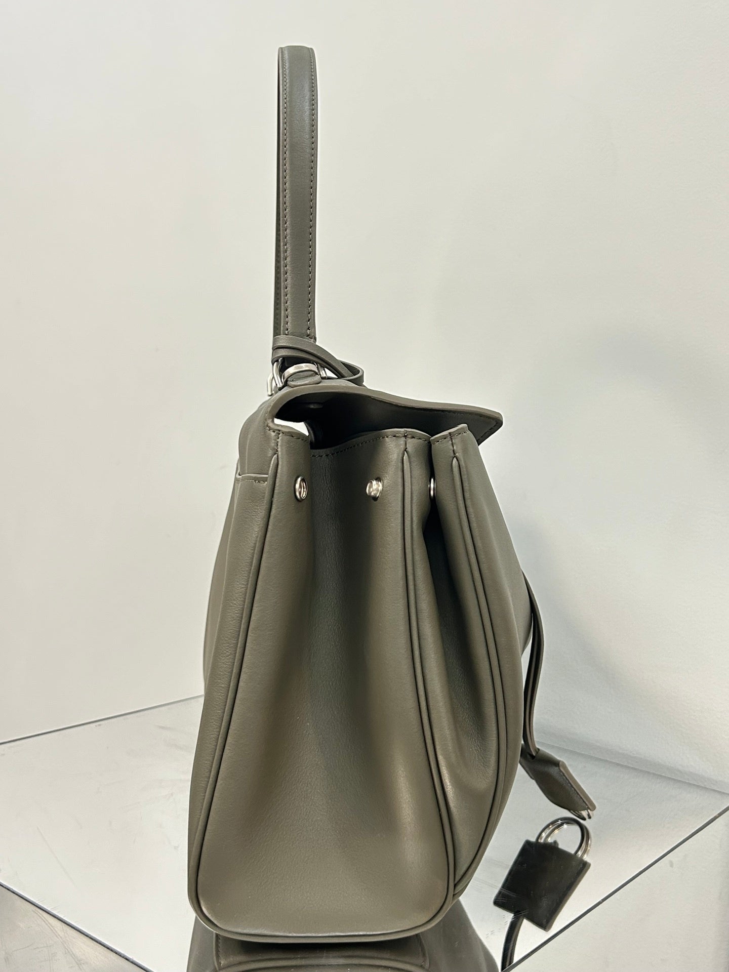 new-luxury-designer-bags-nm24561