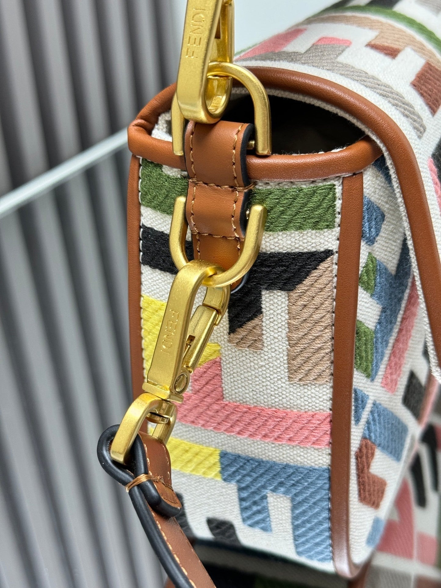 Dragons Bags - Best High-End Brands in One Place - AFFORDABLE LUXURY BAGS - 19172