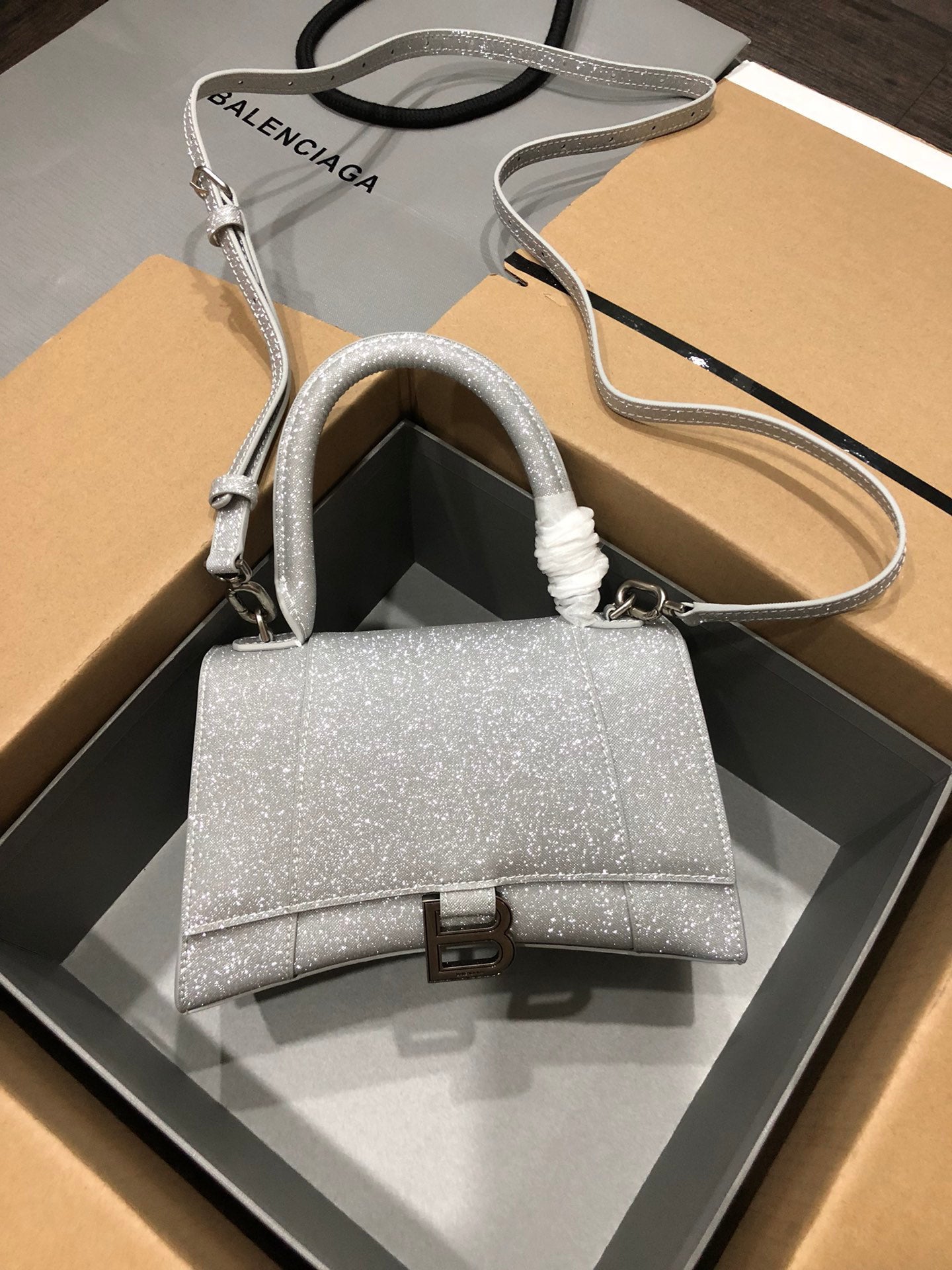 new-designer-premium-bags-nm24527