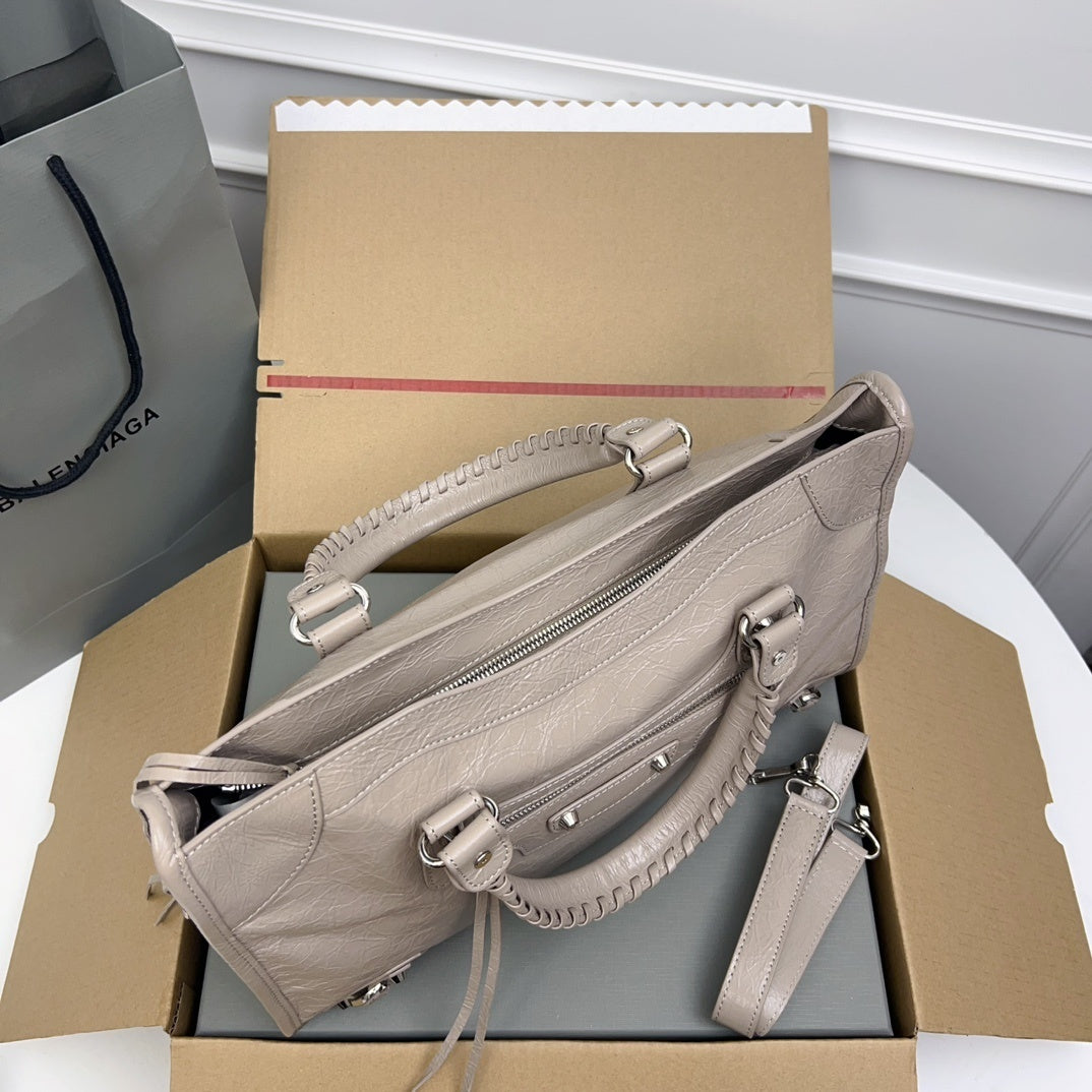 new-designer-premium-bags-nm24015