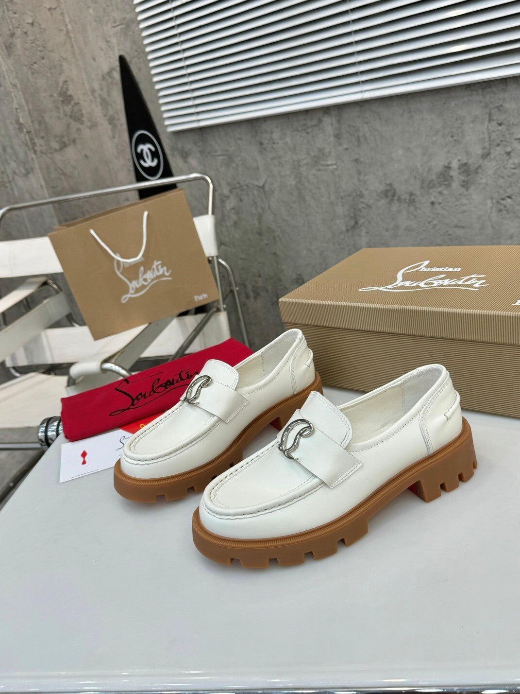 Dragons Bags - High-Quality Designer Products for You - AFFORDABLE LUXURY HEELS - 8159