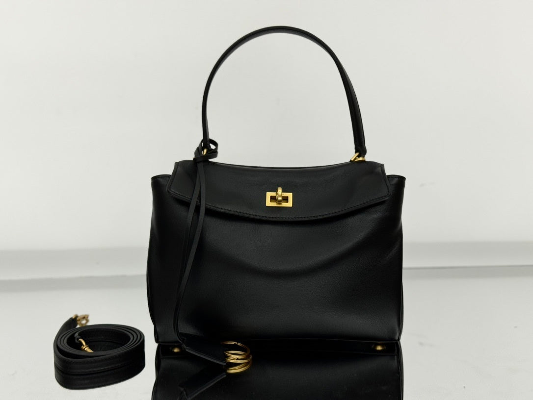 new-luxury-designer-bags-nm25087