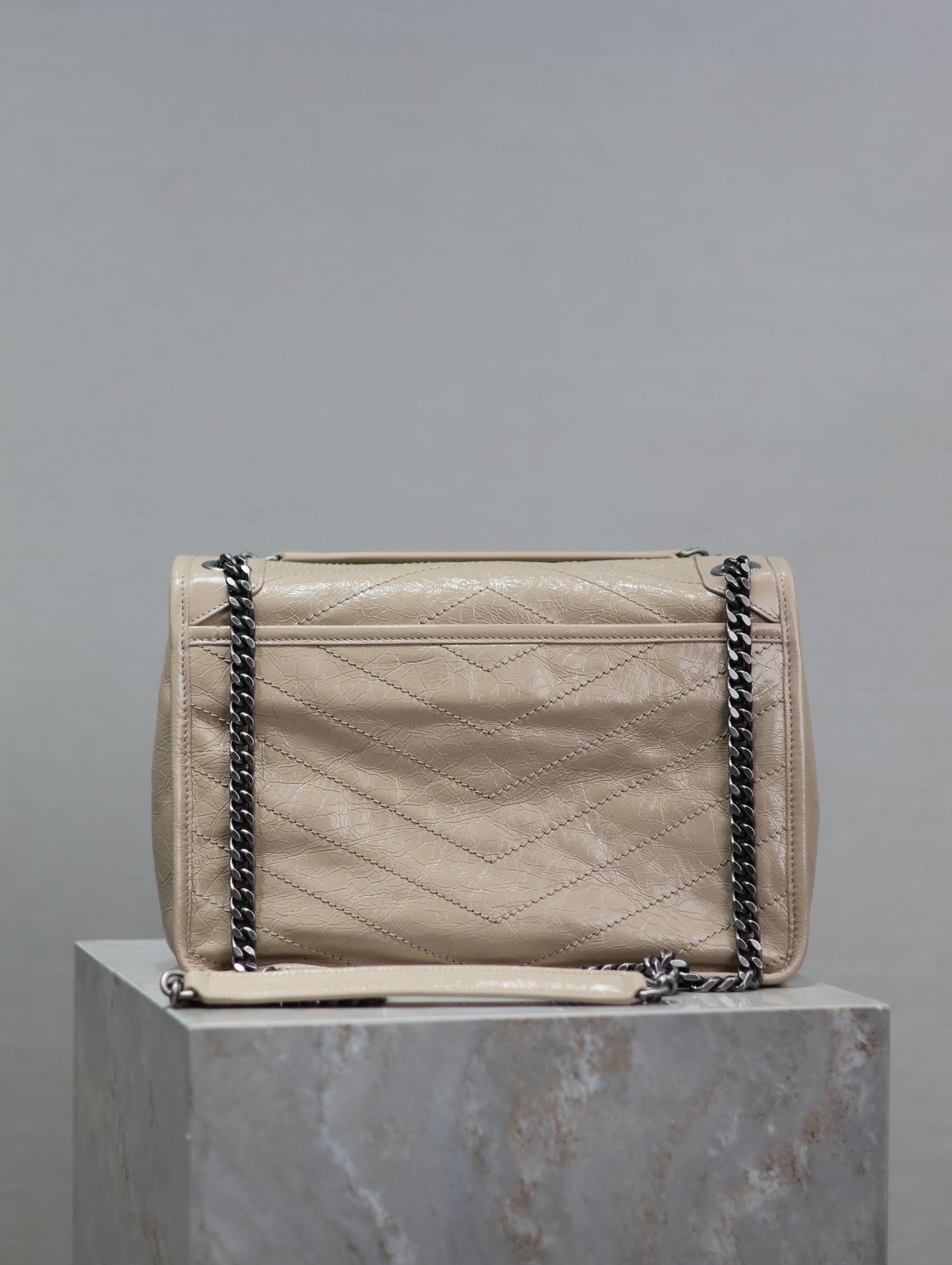 Dragons Bags - Best High-End Brands in One Place - AFFORDABLE LUXURY BAGS - 5989