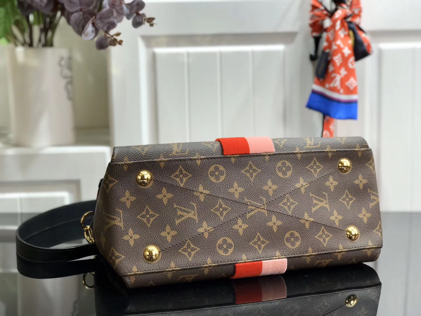 Dragons Bags - Best High-End Brands in One Place - AFFORDABLE LUXURY BAGS - 4121