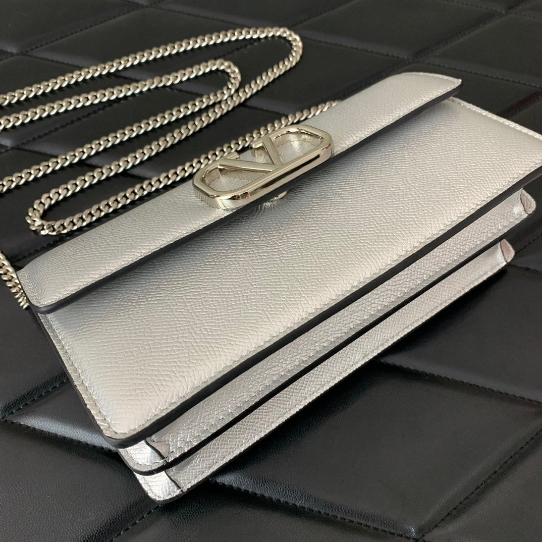 Dragons Bags - High-Quality Designer Products for You - AFFORDABLE LUXURY BAGS - 5563