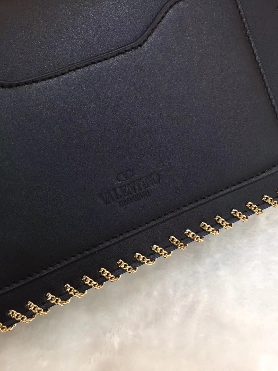 Dragons Bags - Premium Luxury Goods and Accessories - AFFORDABLE LUXURY BAGS - 5570