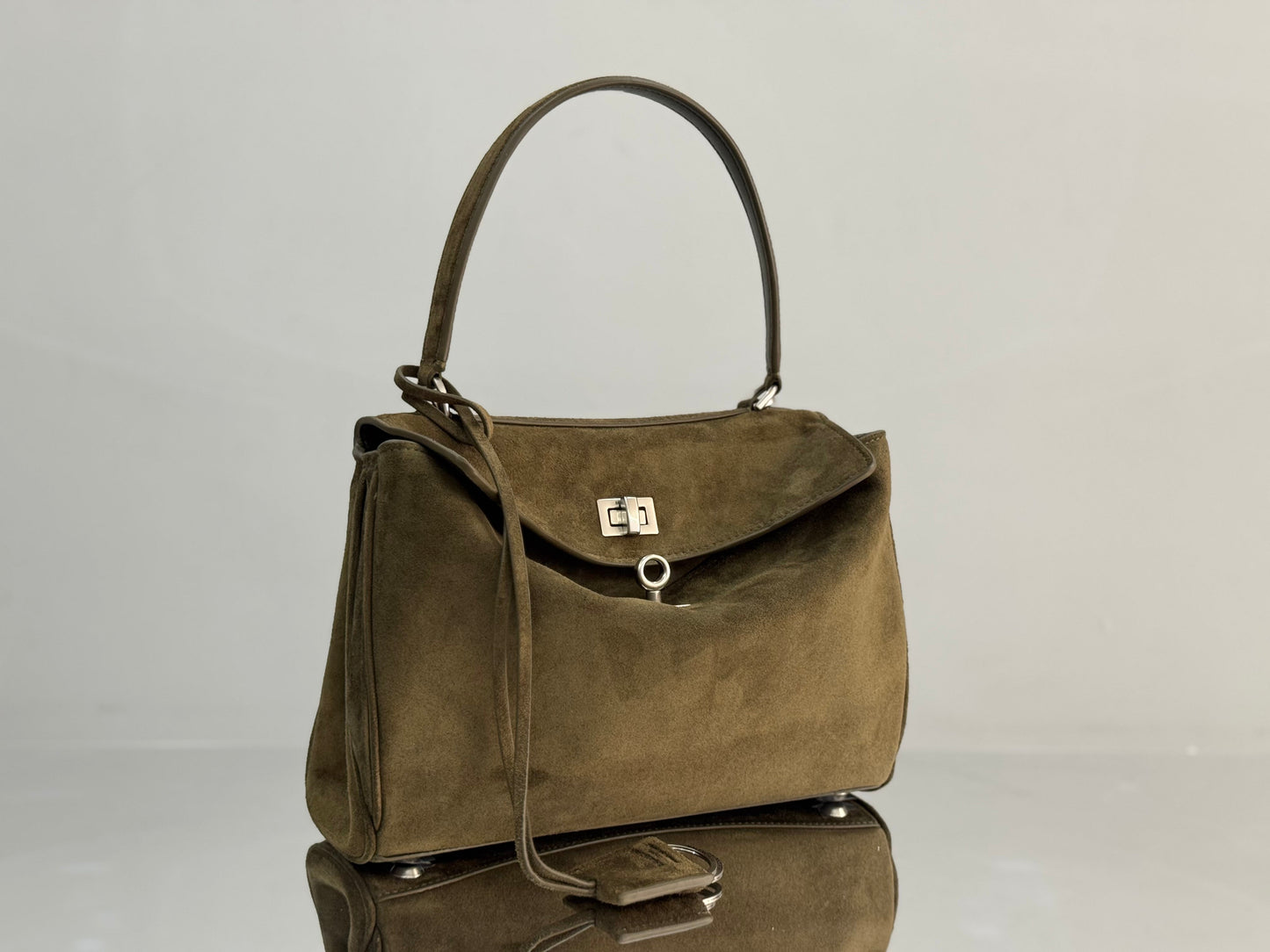 new-designer-premium-bags-nm24631