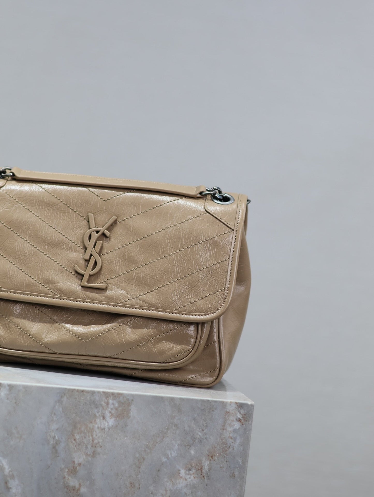 Dragons Bags - Premium Luxury Goods and Accessories - AFFORDABLE LUXURY BAGS - 5990