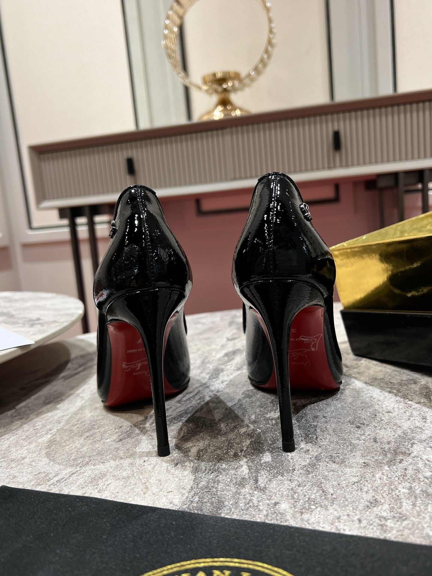 Dragons Bags - Premium Luxury Goods and Accessories - AFFORDABLE LUXURY HEELS - 8182