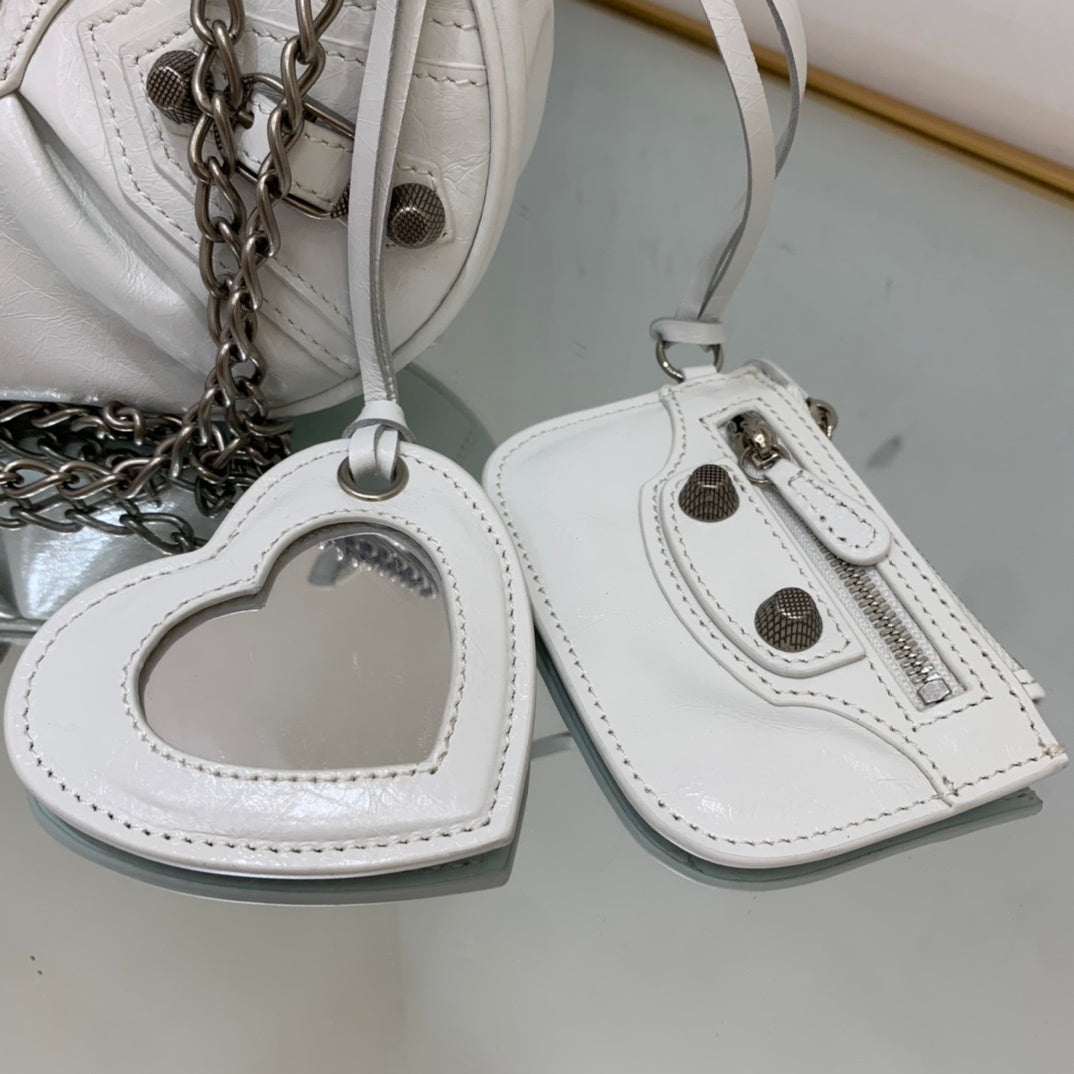 new-luxury-designer-bags-nm24191