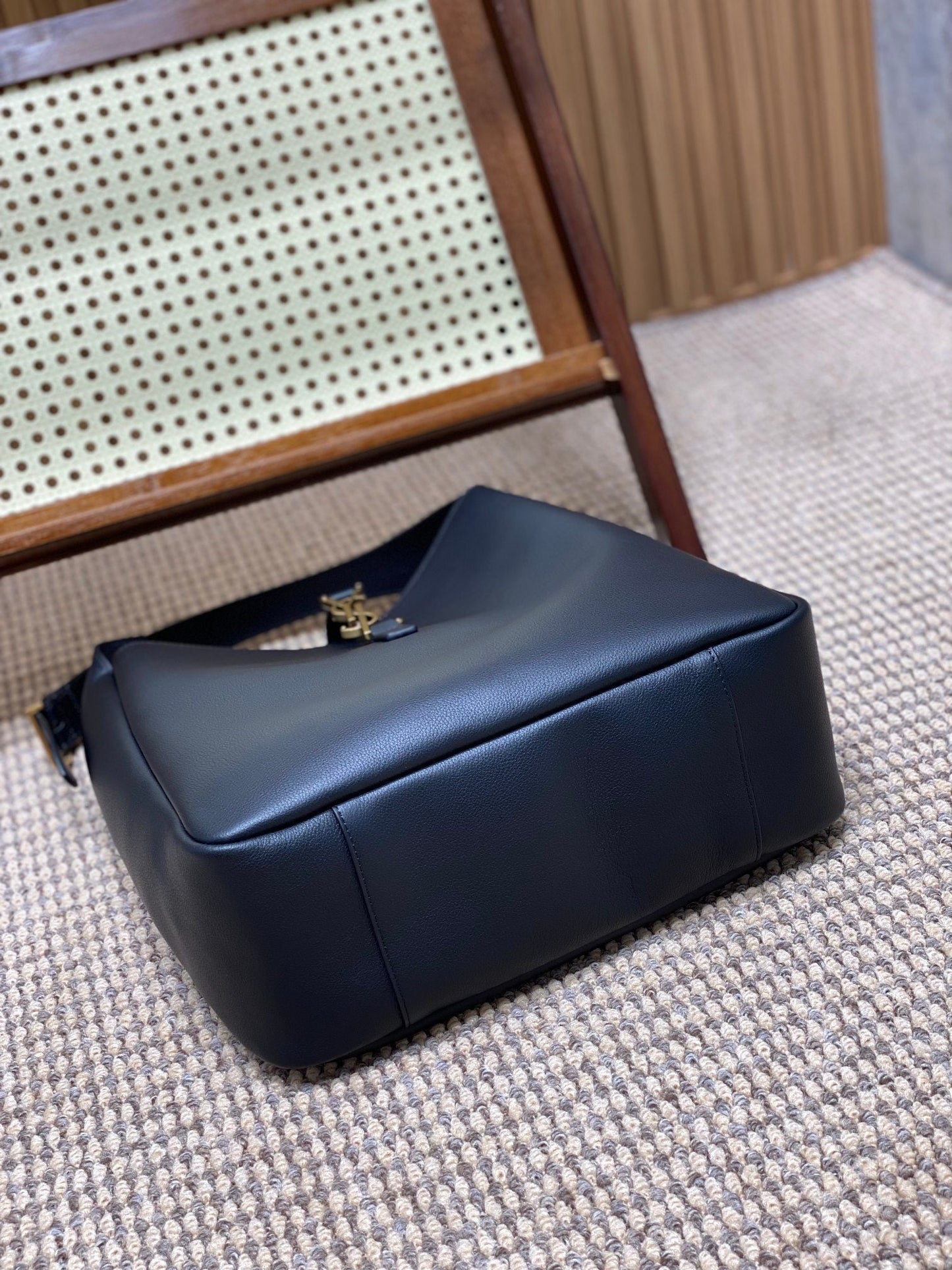 Dragons Bags - High-Quality Designer Products for You - AFFORDABLE LUXURY BAGS - 5847