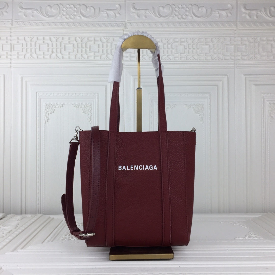 new-luxury-designer-bags-nm24819
