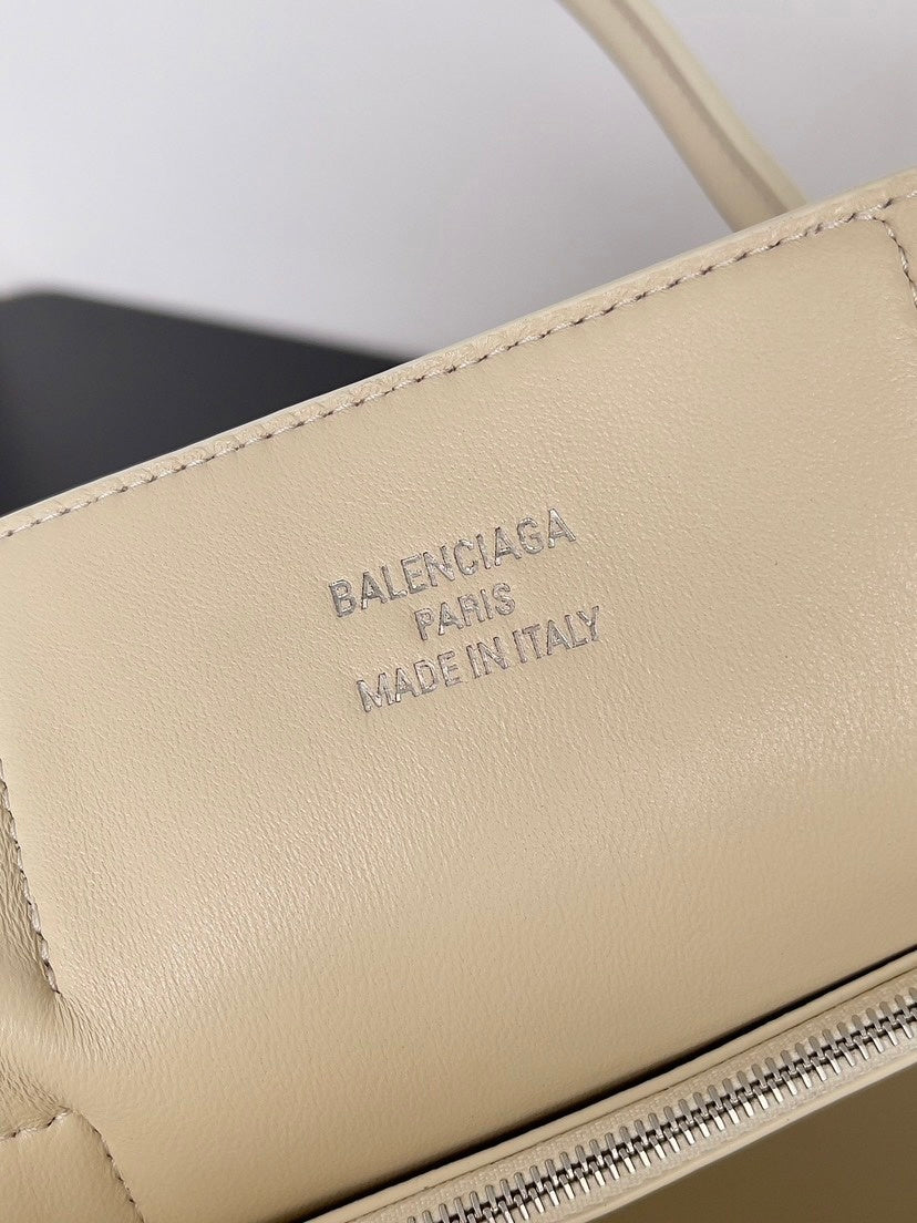 new-designer-premium-bags-nm25064