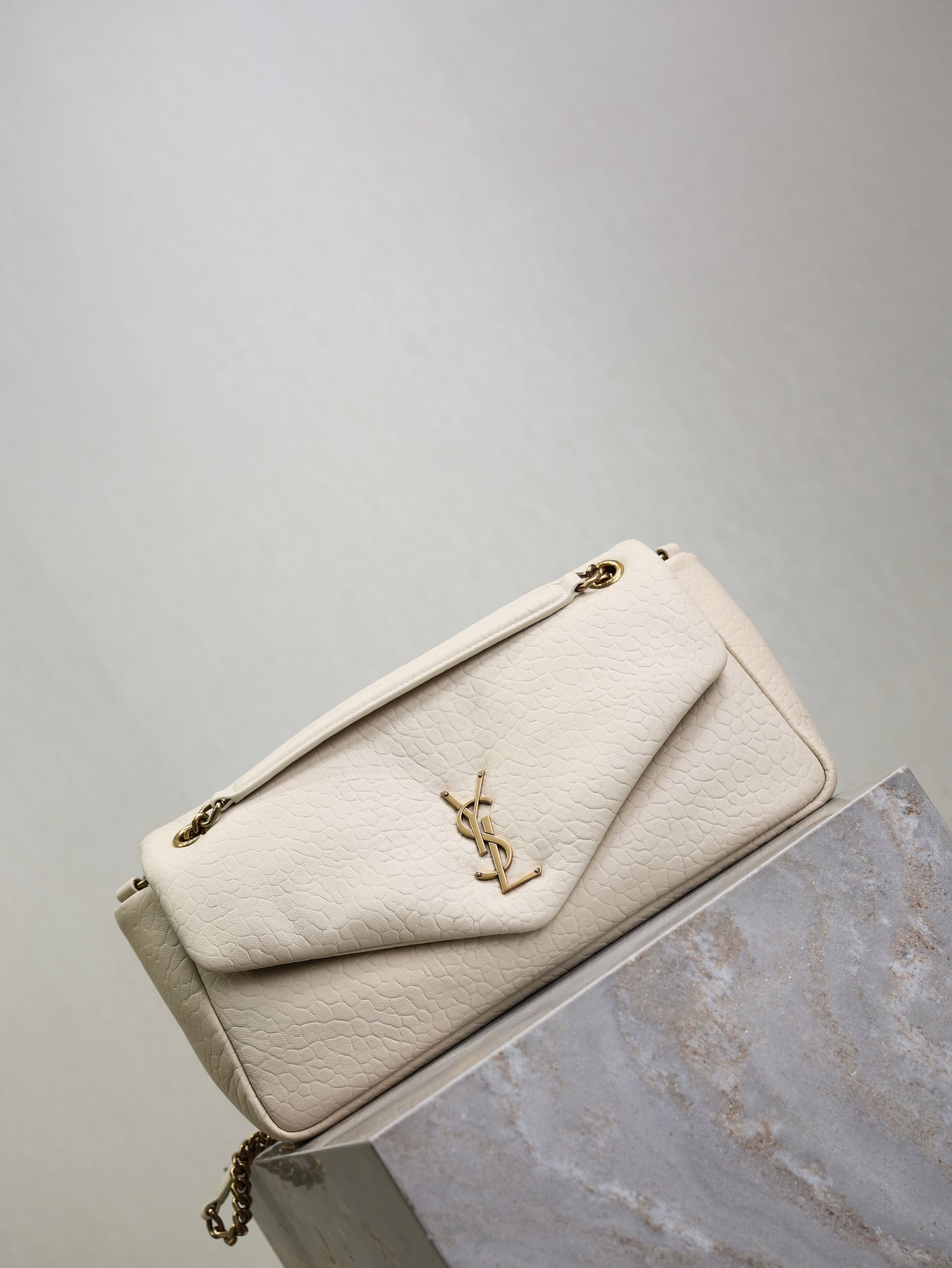 Dragons Bags - Best High-End Brands in One Place - AFFORDABLE LUXURY BAGS - 5965