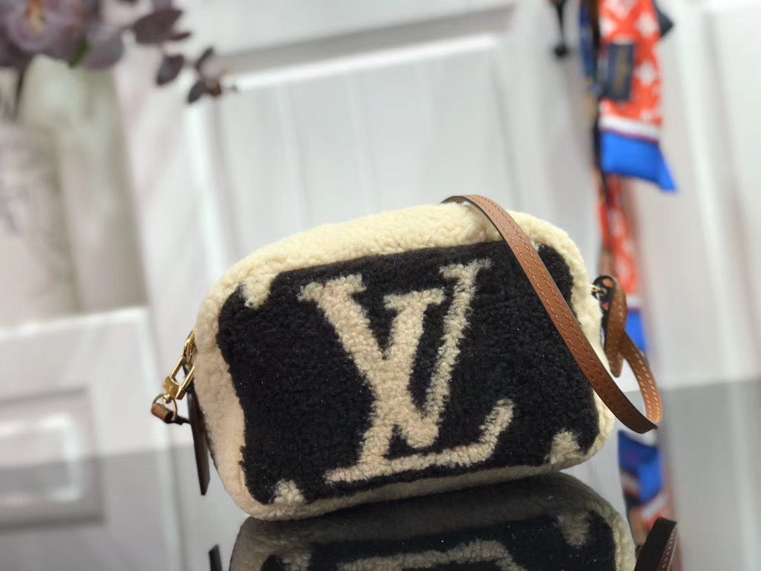 Dragons Bags - DESIGNER BAGS FOR WOMEN - AFFORDABLE LUXURY BAGS - 4184