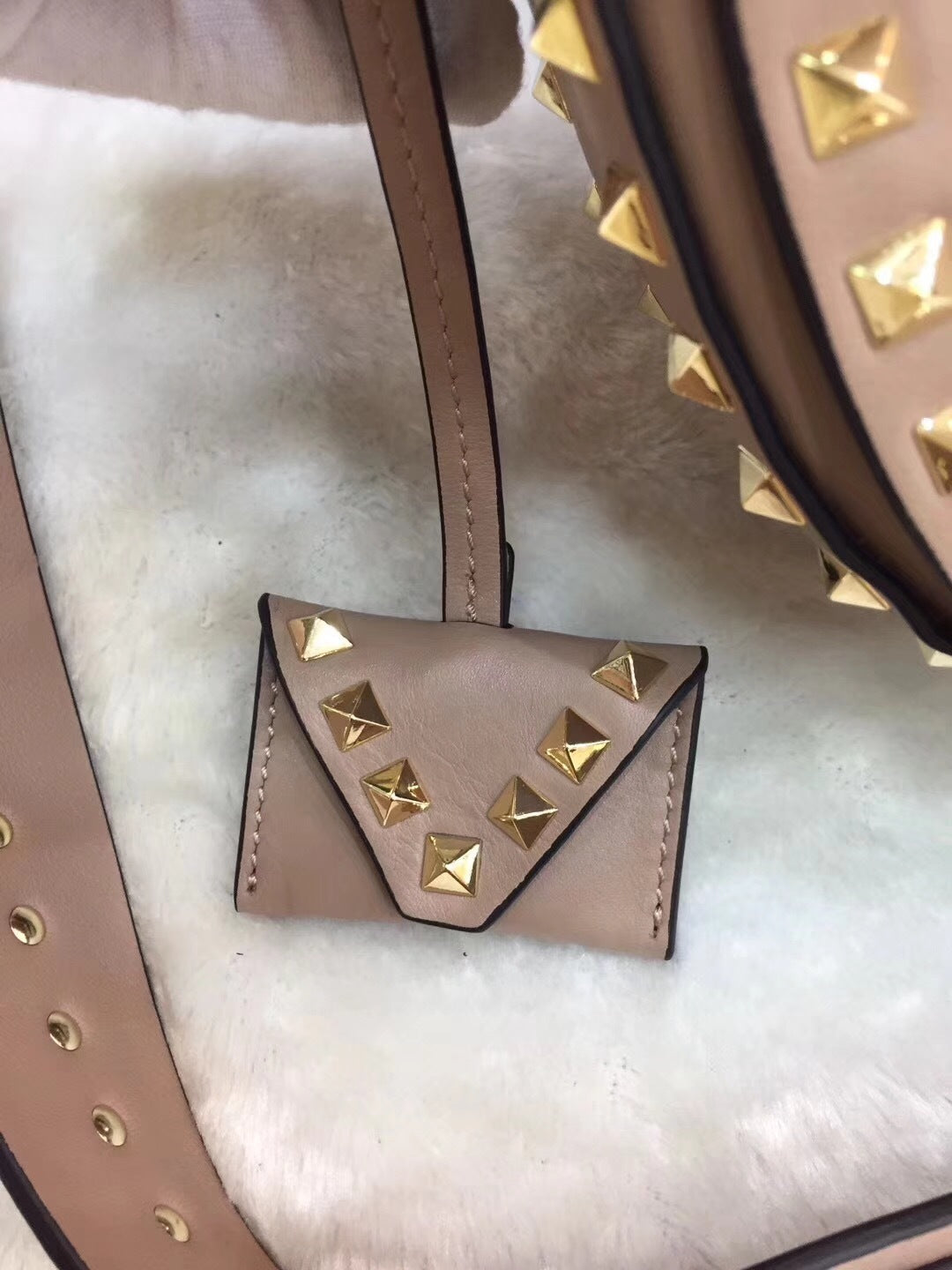 Dragons Bags - Best High-End Brands in One Place - AFFORDABLE LUXURY BAGS - 5561