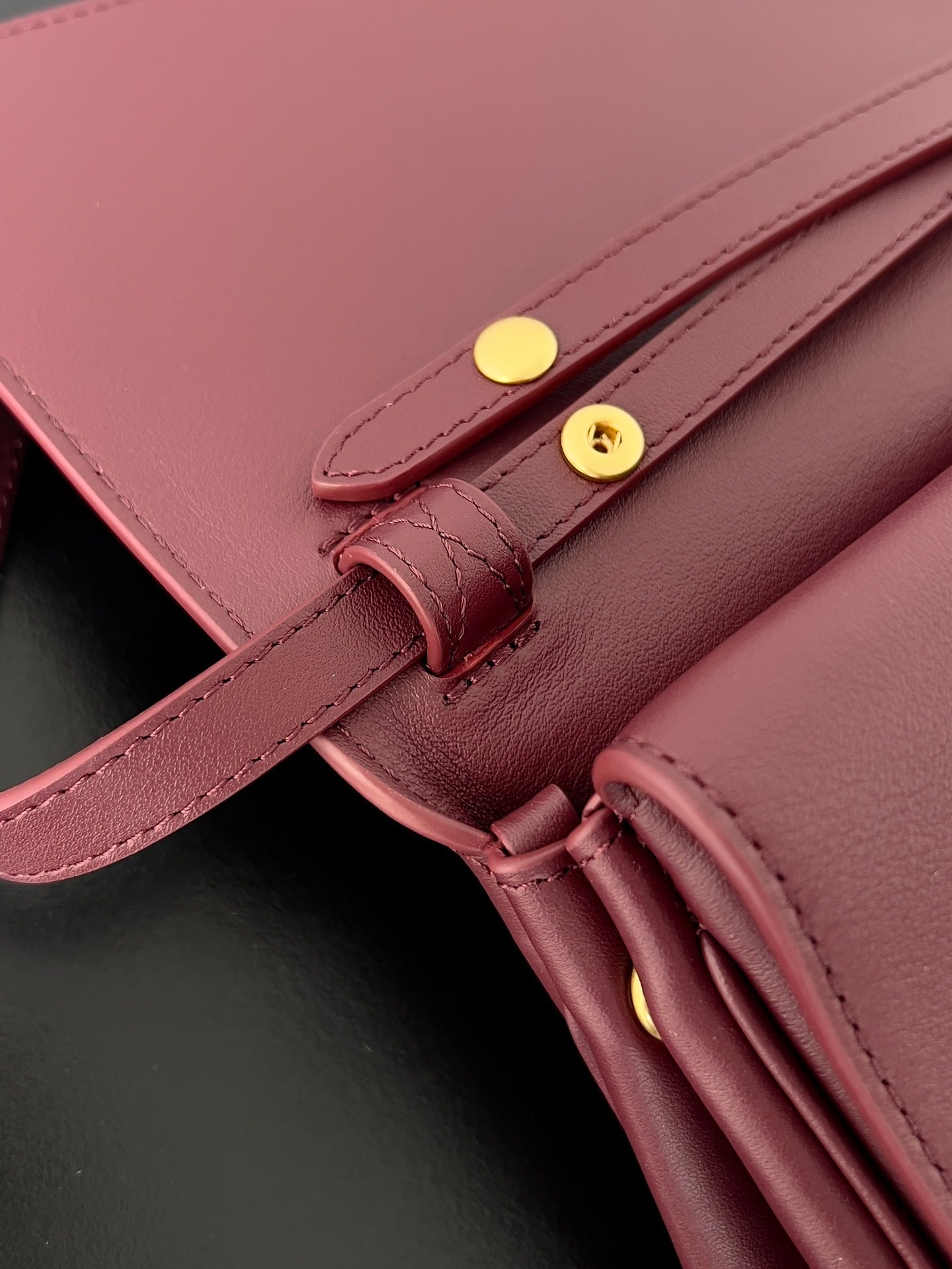 new-luxury-designer-bags-nm24064