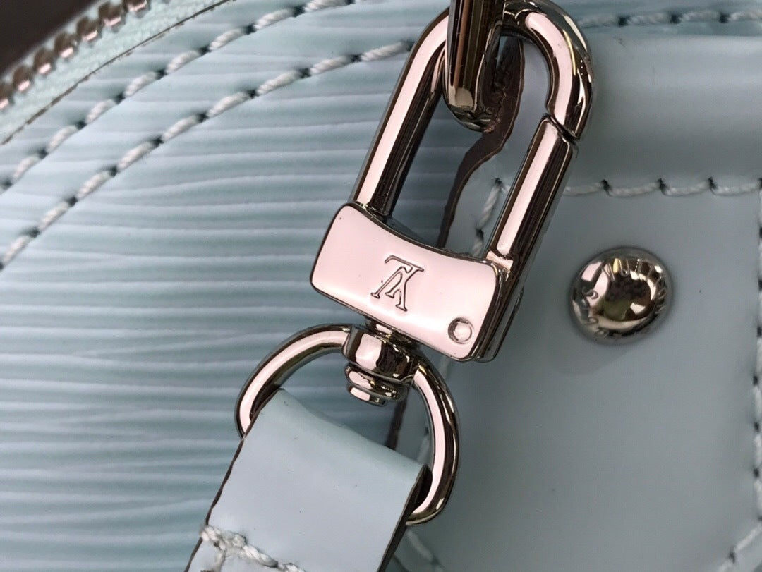 new-luxury-designer-bags-nm22069
