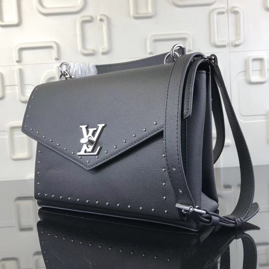 Dragons Bags - Premium Luxury Goods and Accessories - AFFORDABLE LUXURY BAGS - 3690