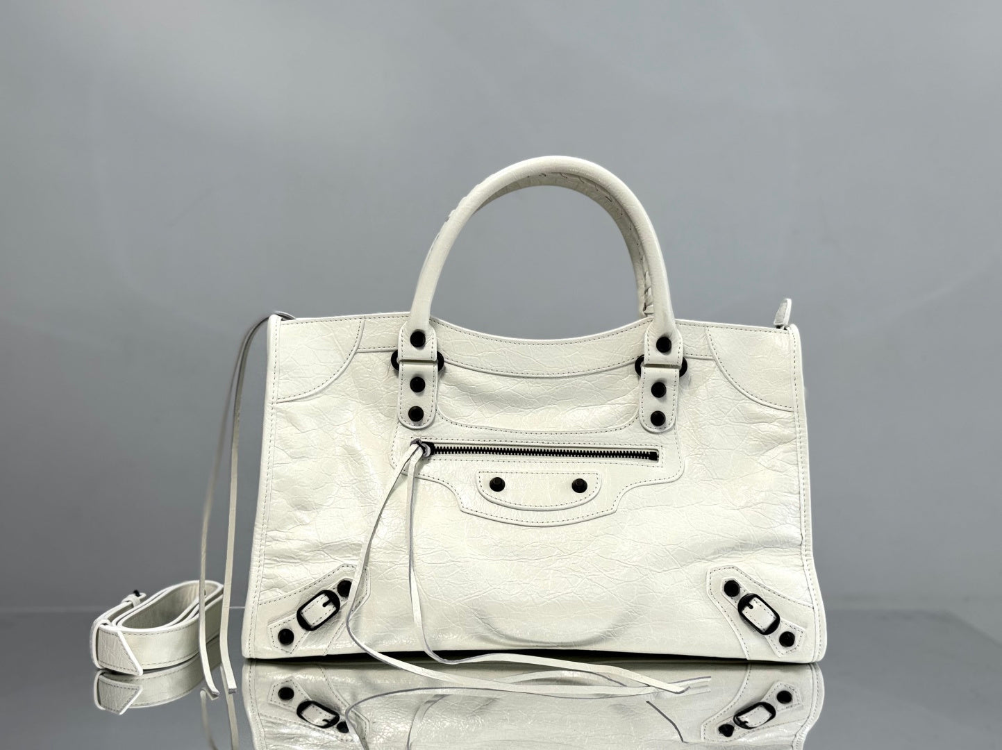 new-luxury-designer-bags-nm25157