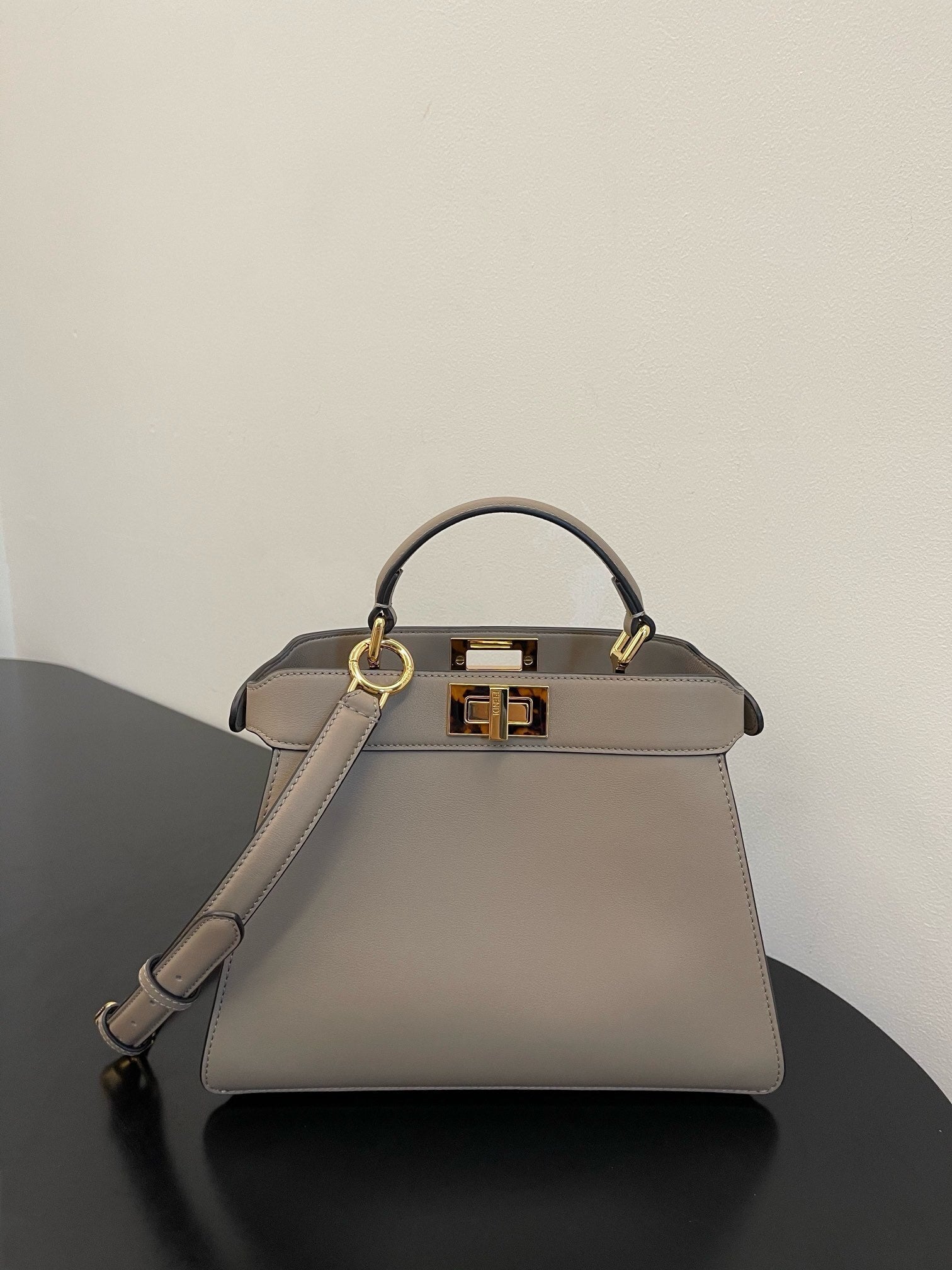 Dragons Bags - High-Quality Designer Products for You - AFFORDABLE LUXURY BAGS - 19146