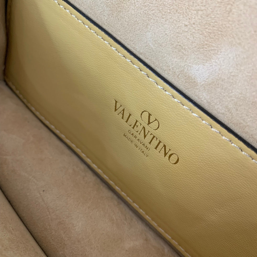 Dragons Bags - High-Quality Designer Products for You - AFFORDABLE LUXURY BAGS - 5523