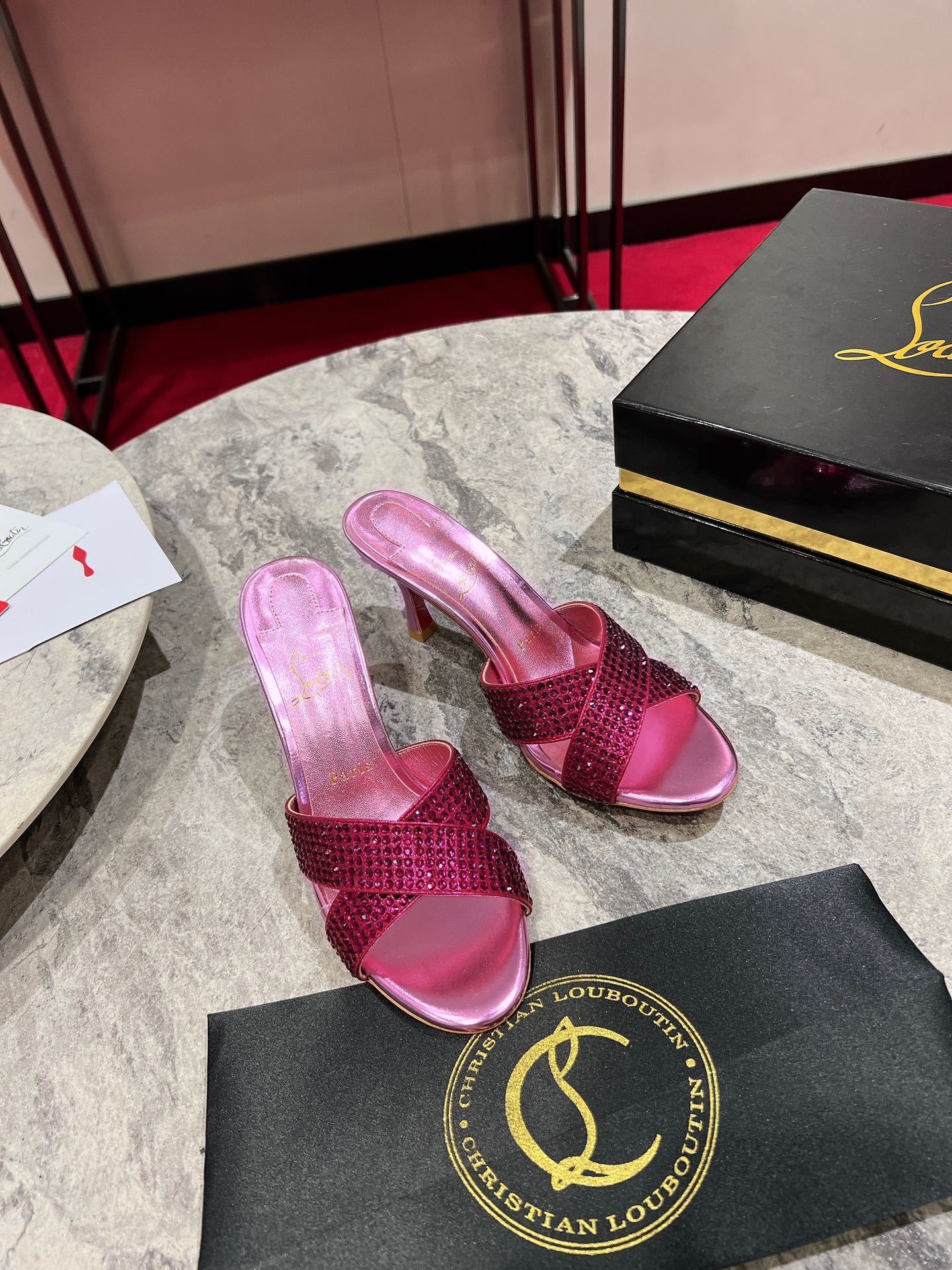 Dragons Bags - High-Quality Designer Products for You - AFFORDABLE LUXURY HEELS - 8087